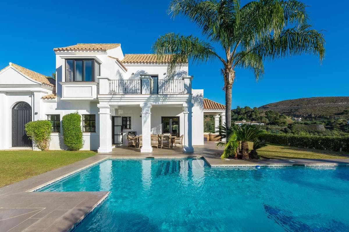 Casa Lentisco San Pedro: Luxury 4-Bedroom Apartment with Seaview and Pool, San Pedro de Alcántara