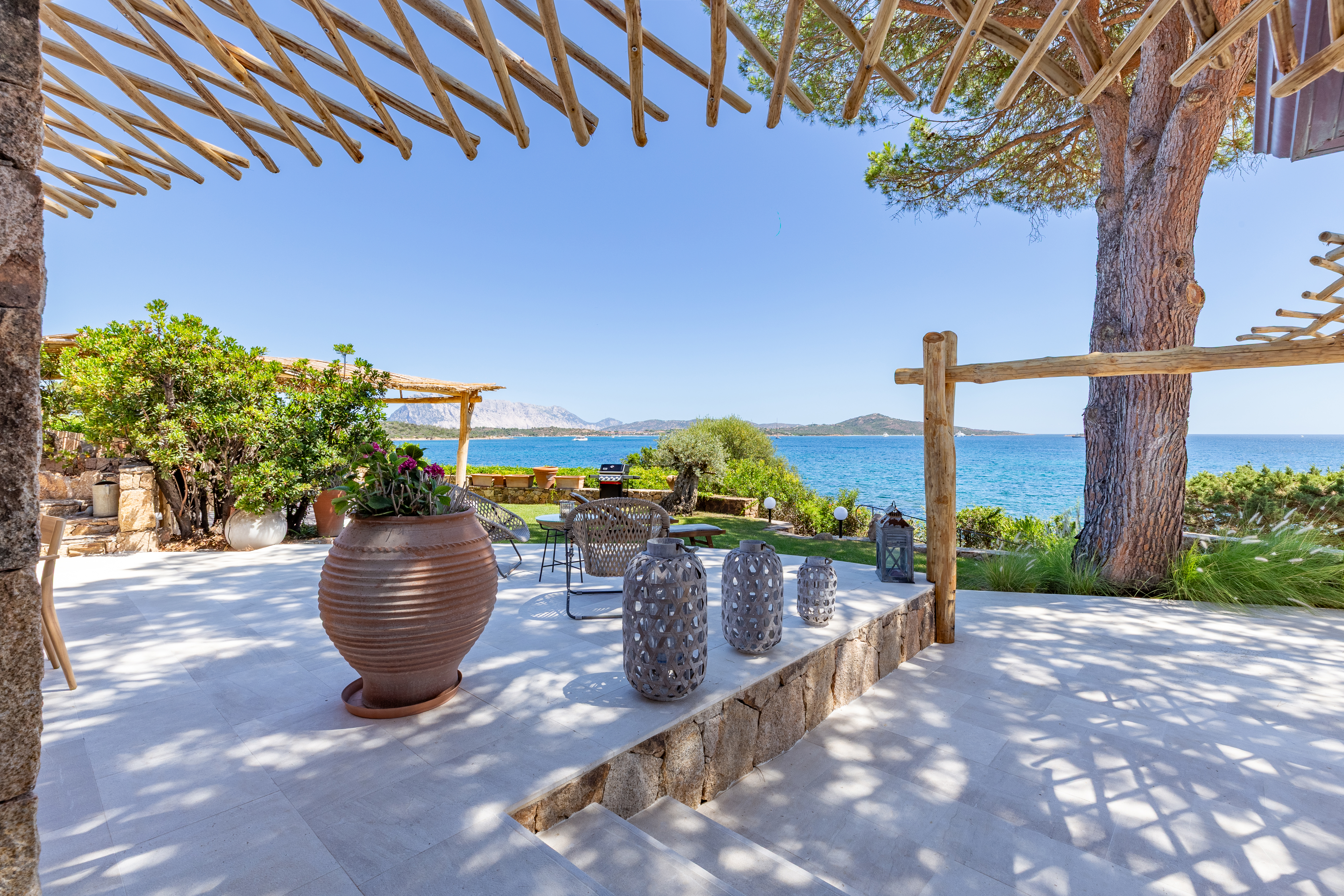 Casa Licciola Olbia: Luxury 4-Bedroom Apartment with Sea Views in Sardinia North