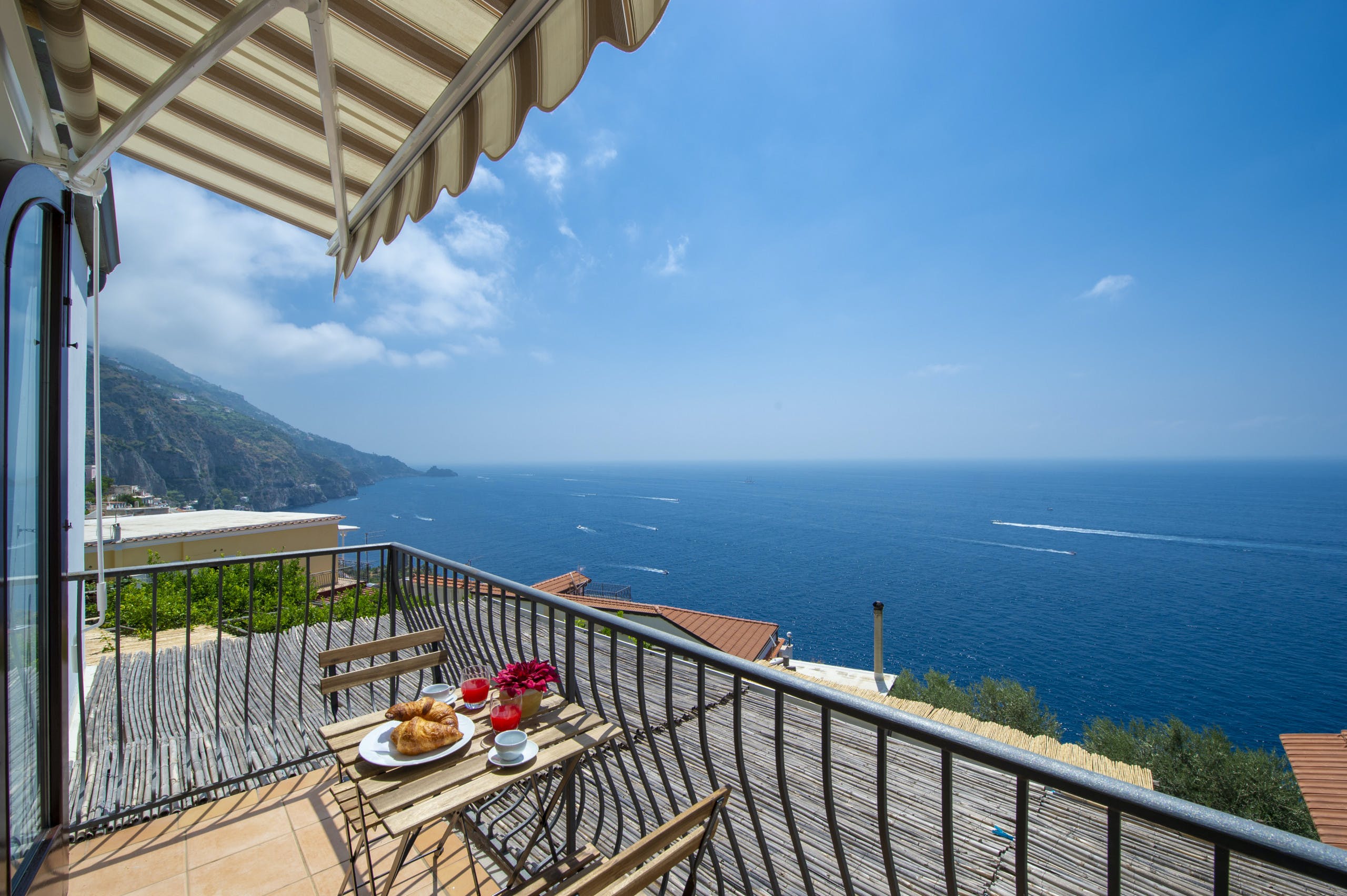 Villa Levante San Nicola Praiano: Luxury 2-Bedroom Apartment with Seaview and Pool, Praiano