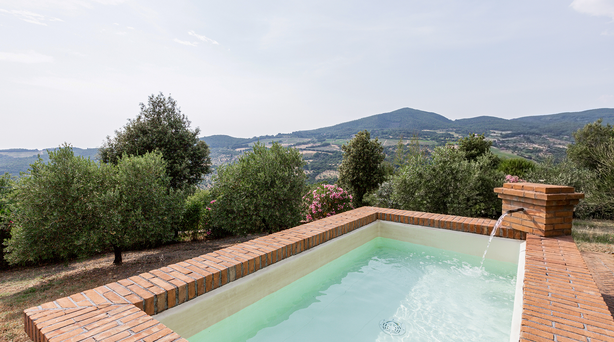 Casa Meloni Riparbella: Luxury 3-Bedroom Apartment with Pool and BBQ, Livorno Tuscany