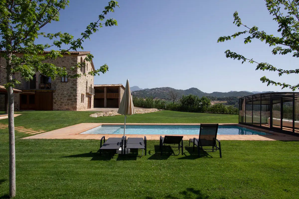 Villa Garbí Vallvidrera Catalonia: Luxury 9-Bedroom Villa with Pool and Tennis Court, Barcelona