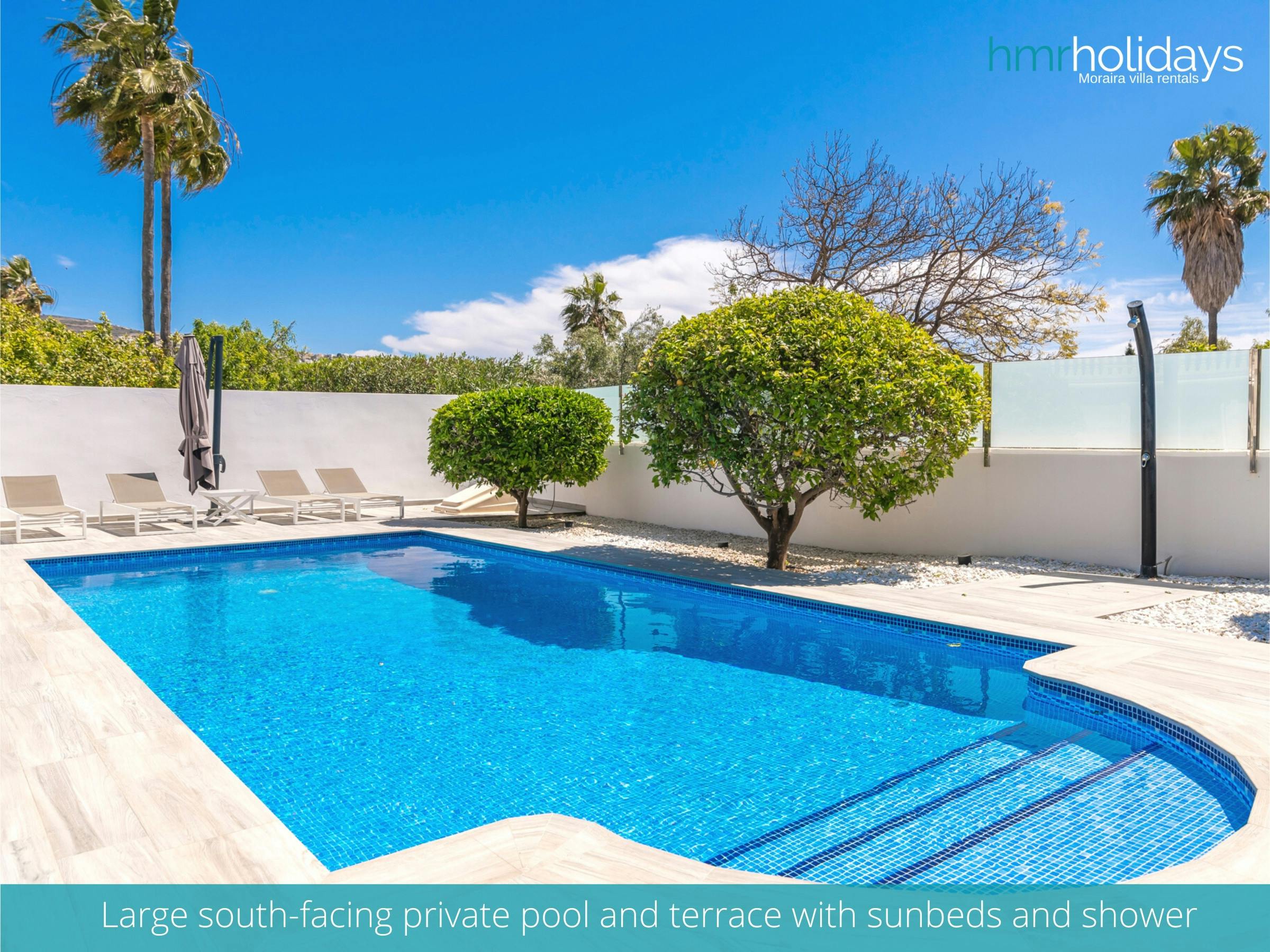 Casa Morisca Moraira: Spacious 3-Bedroom Apartment Rental with Sea Views in Moraira Alicante Region