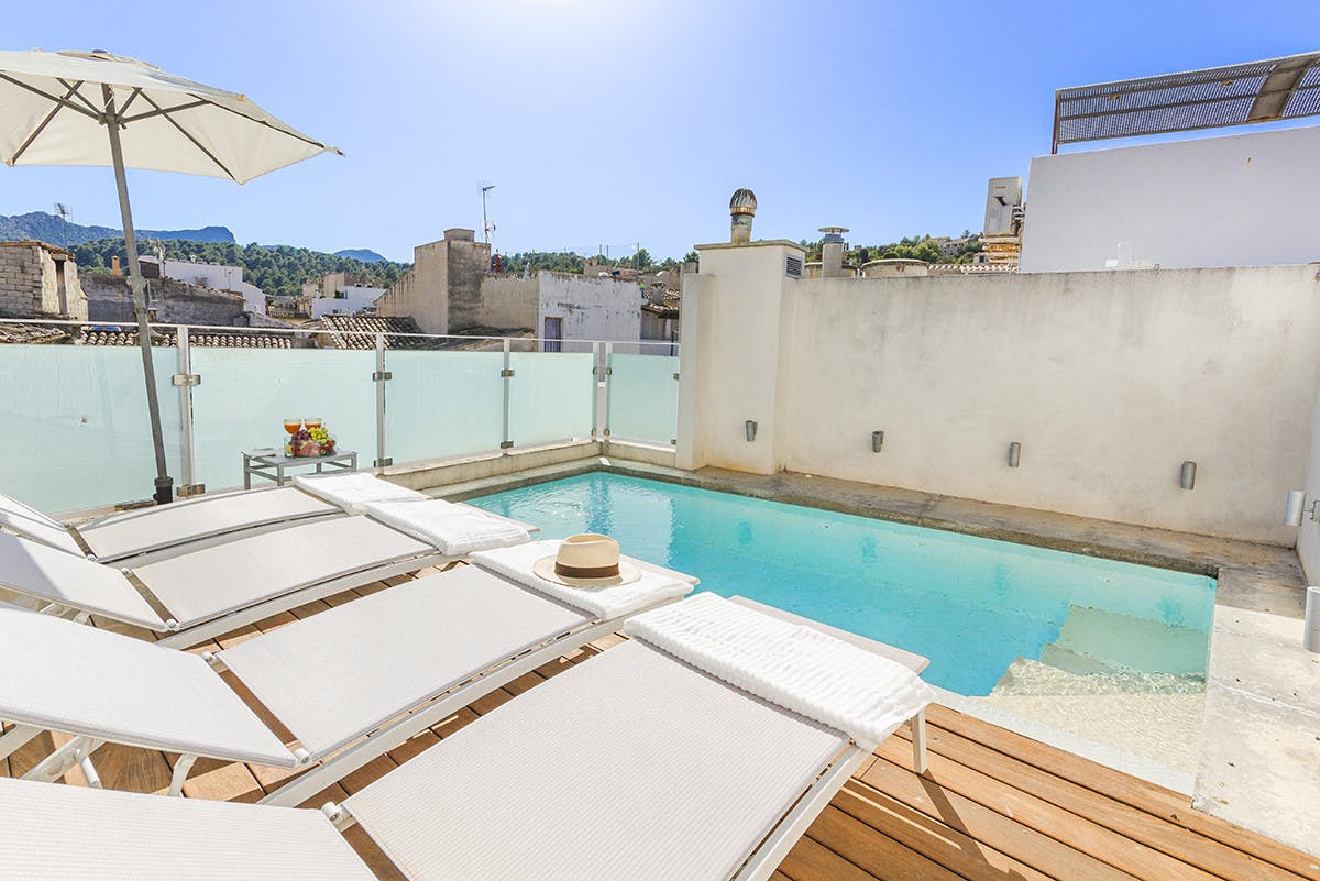 Villa Embat Finca Pollença: Modern 3-Bedroom Apartment with Private Pool Near Golf, Pollença