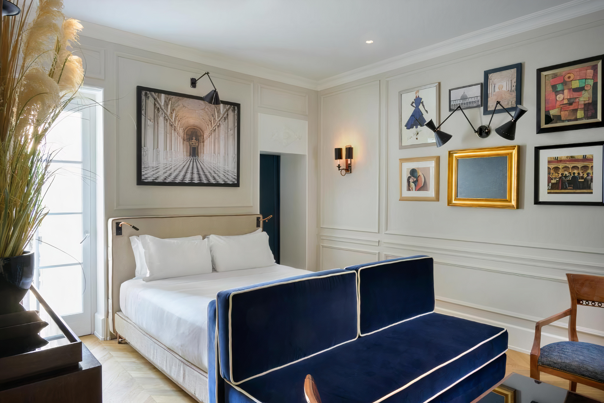 Casa Pinciana Spagna: Chic 1-Bedroom Apartment with Air-Con in Spagna Rome