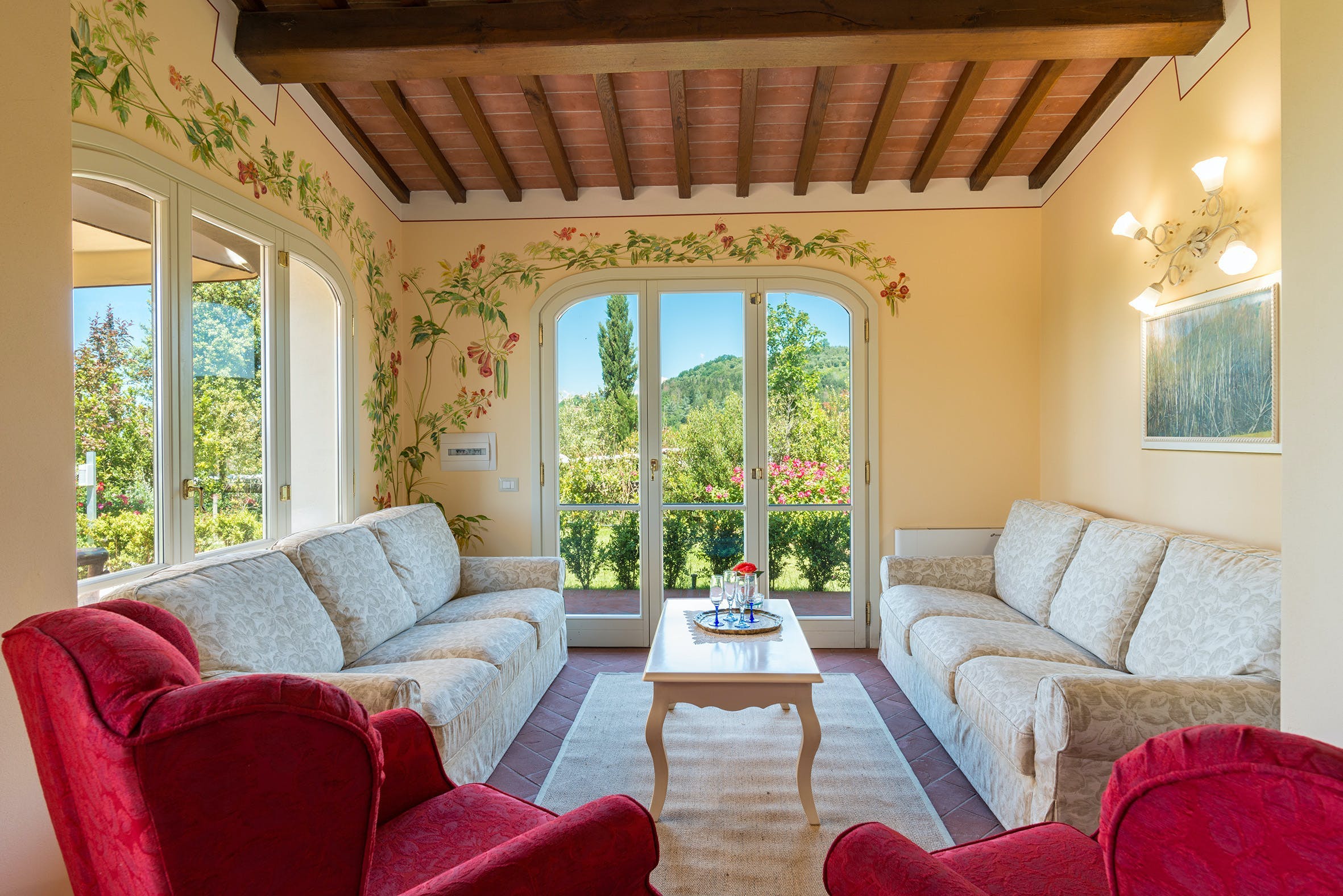 Casa San Jacopo San Miniato: Charming 2-Bedroom Apartment with Hot Tub and Pool, San Miniato Tuscany
