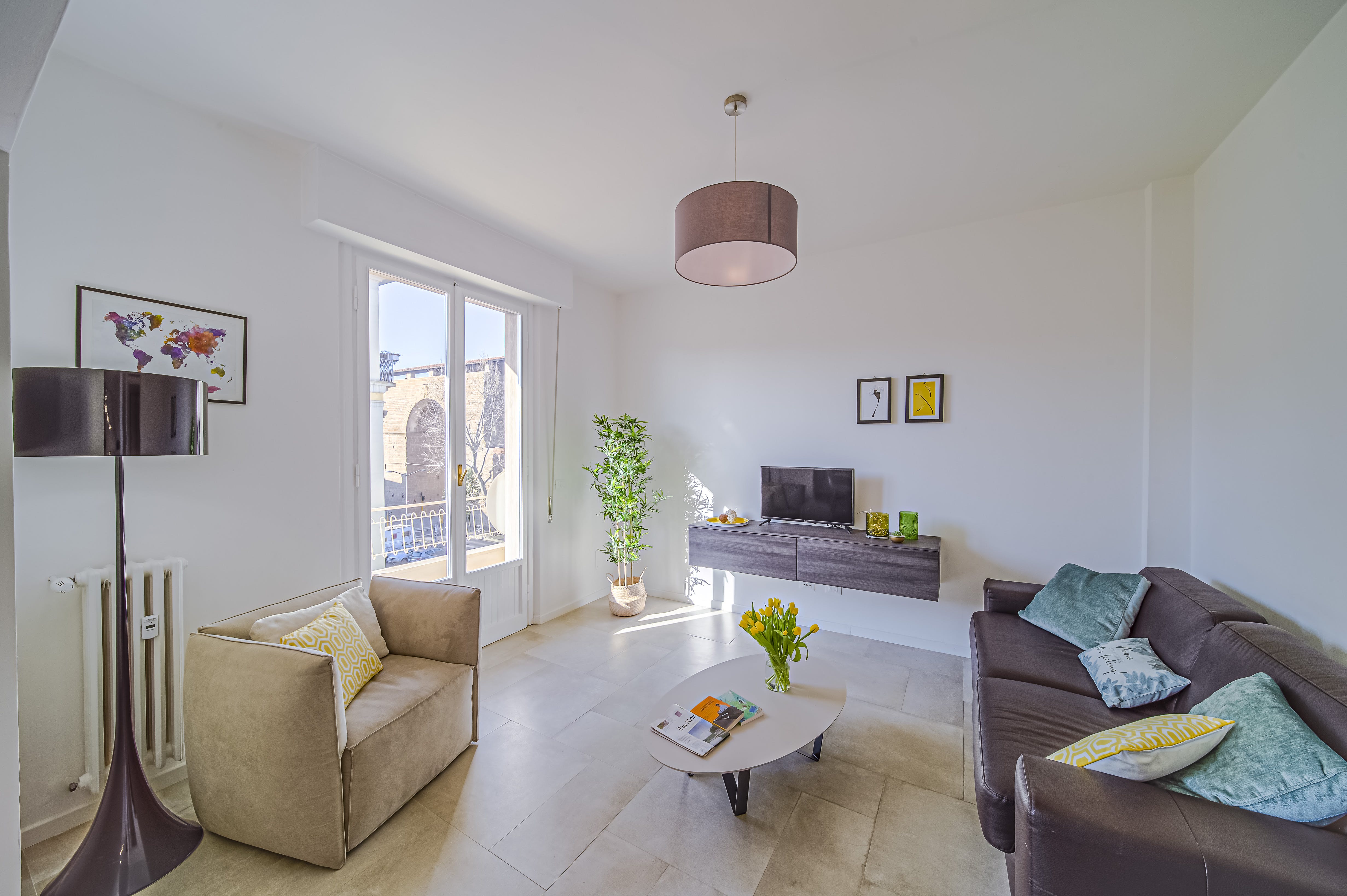 Casa Santa Reparata Firenze: Chic 2-Bedroom Apartment with Air Conditioning in Santa Maria Novella, Florence