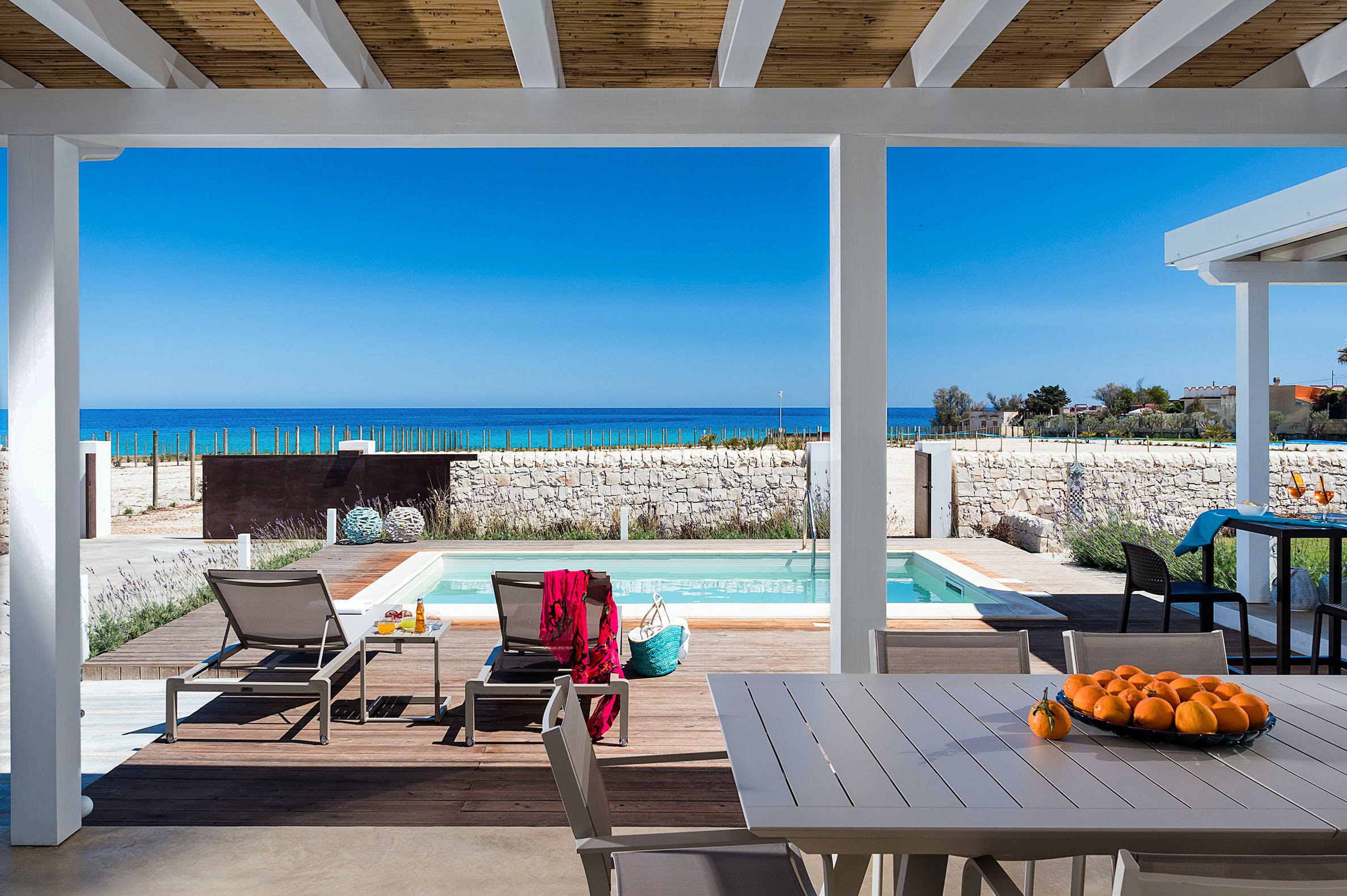 Villa Ambrato Calabernardo Val di Noto: Luxury 4-Bedroom Apartment with Seaview and Pool, Sicily