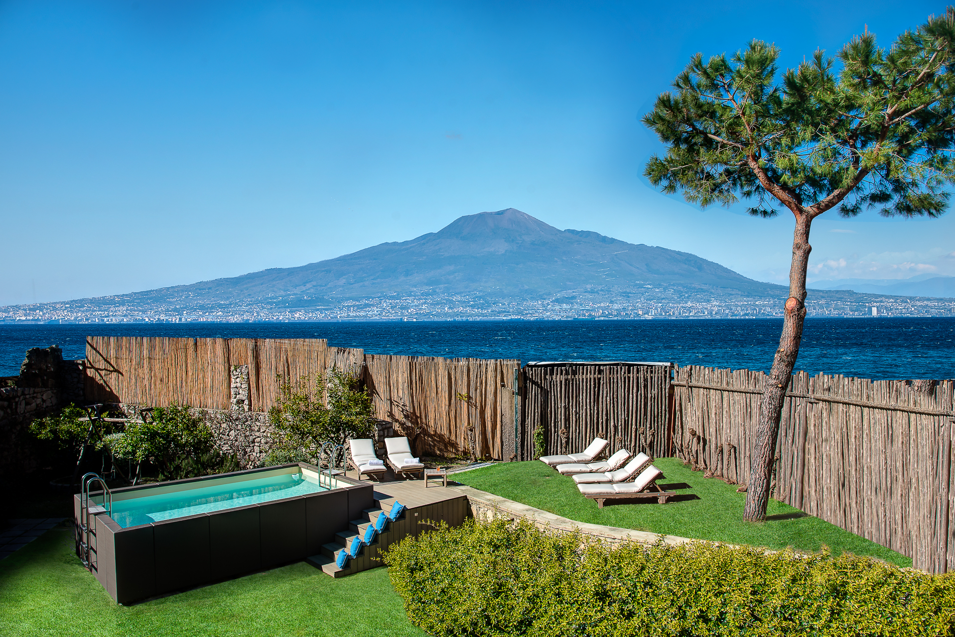 Villa Alba Cavoli Sorrento: Luxury 2-Bedroom Apartment with Seaview and Pool, Sorrento
