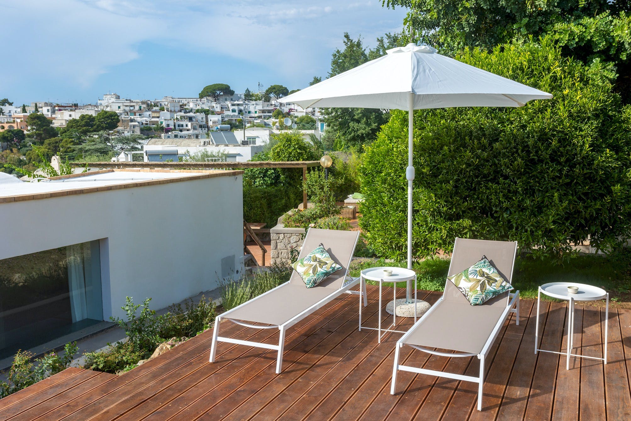 Villa Meridiana Gradola Capri: Luxury 3-Bedroom Apartment with Seaview and Pool, Capri