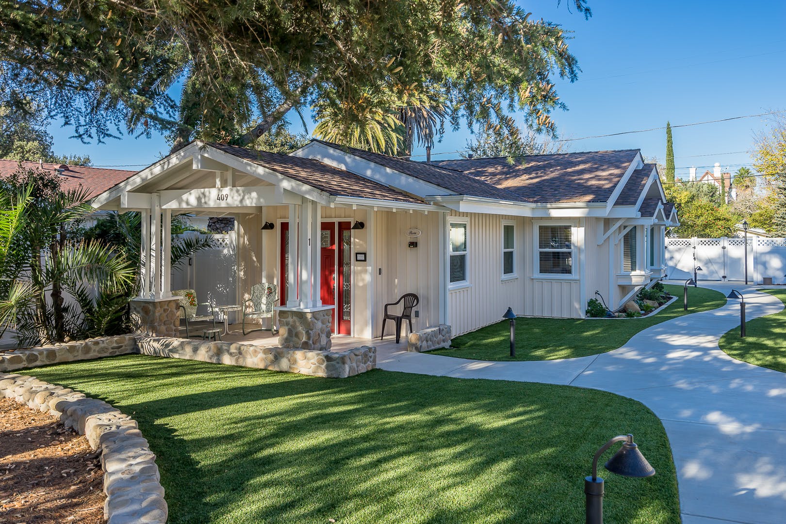 Casa Solvangueña Solvang: Charming 1-Bedroom Cottage Rental with Air-Con and BBQ in Solvang