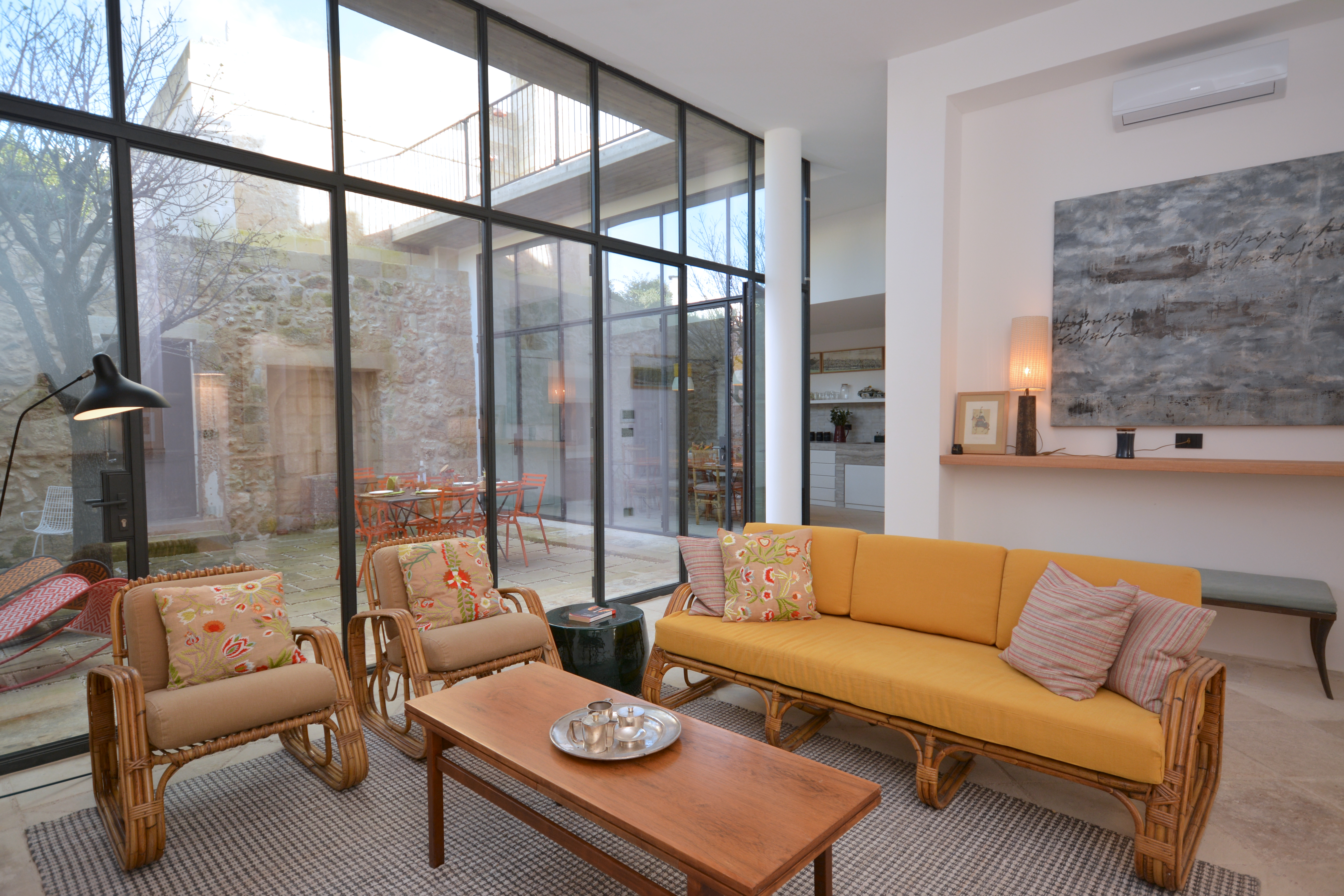 Casa Specchia Muro: Luxury 4-Bedroom Apartment with Family Amenities, Apulia