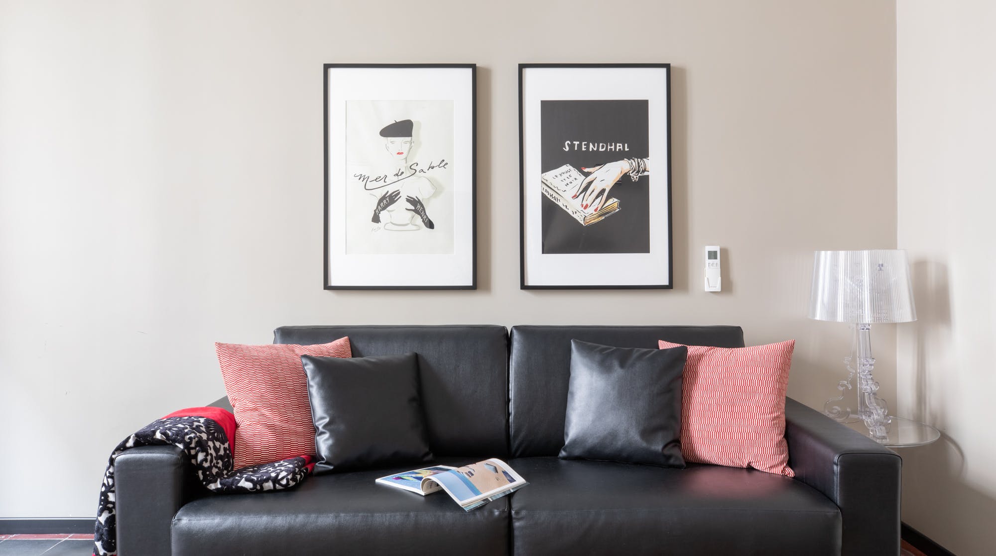 Casa Suburra Monti: Elegant 3-Bedroom Apartment with Air-Con in Monti Rome