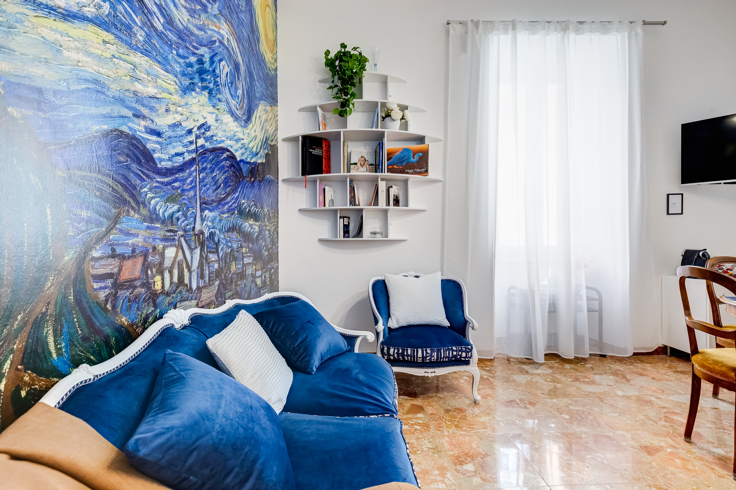 Casa Testaccina Roma: Charming 3-Bedroom Apartment Rental with Air-Con in Testaccio, Rome