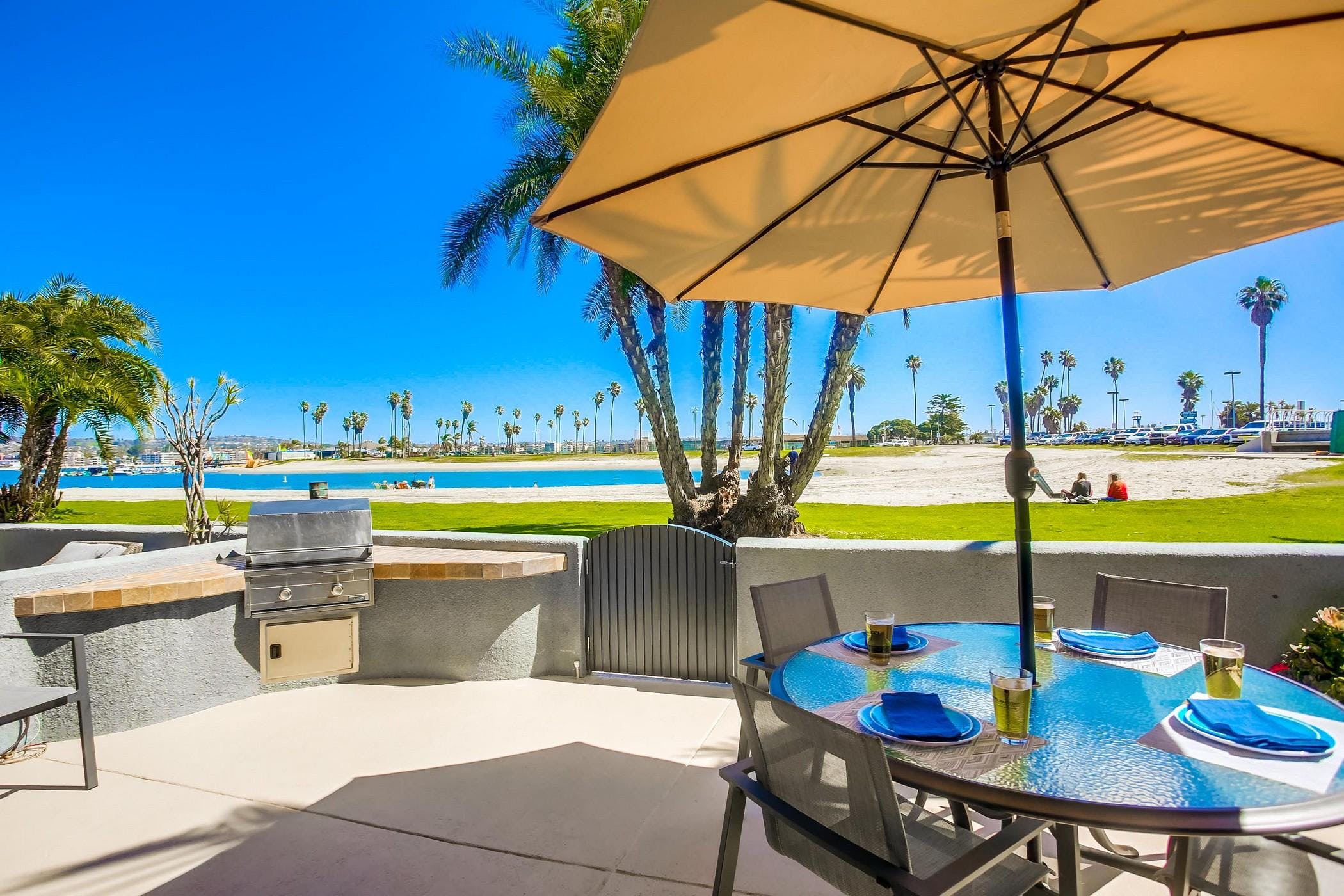 Villa Aurore La Jolla Mission Beach: Stylish 2-Bedroom Apartment with Seaview and Beach Access, Mission Beach