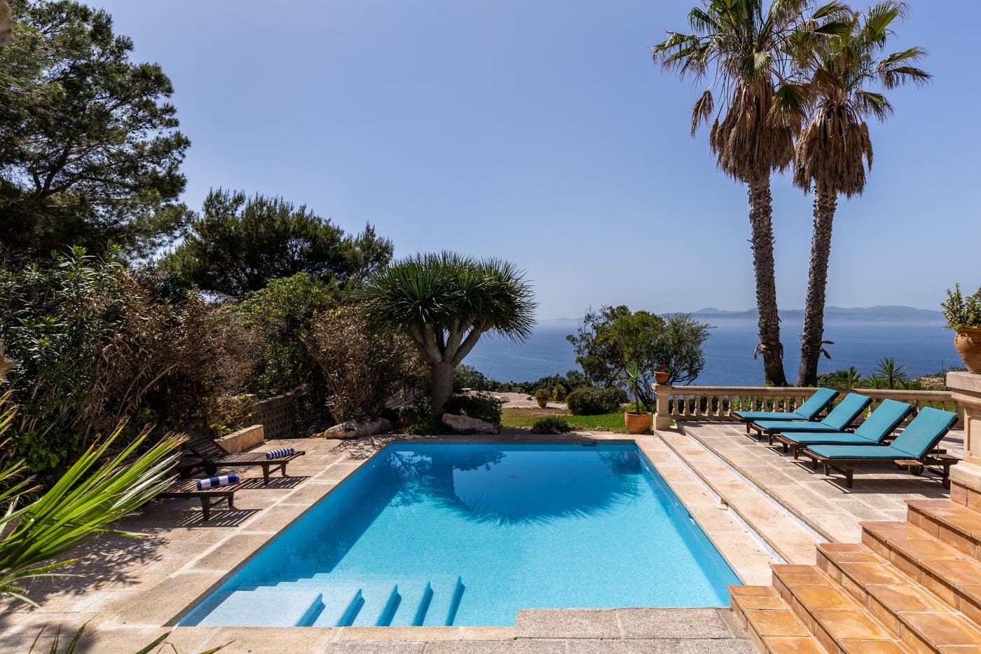 Villa Alborada Sa Calatrava Palma: Luxury 3-Bedroom Apartment with Seaview and Pool, Palma