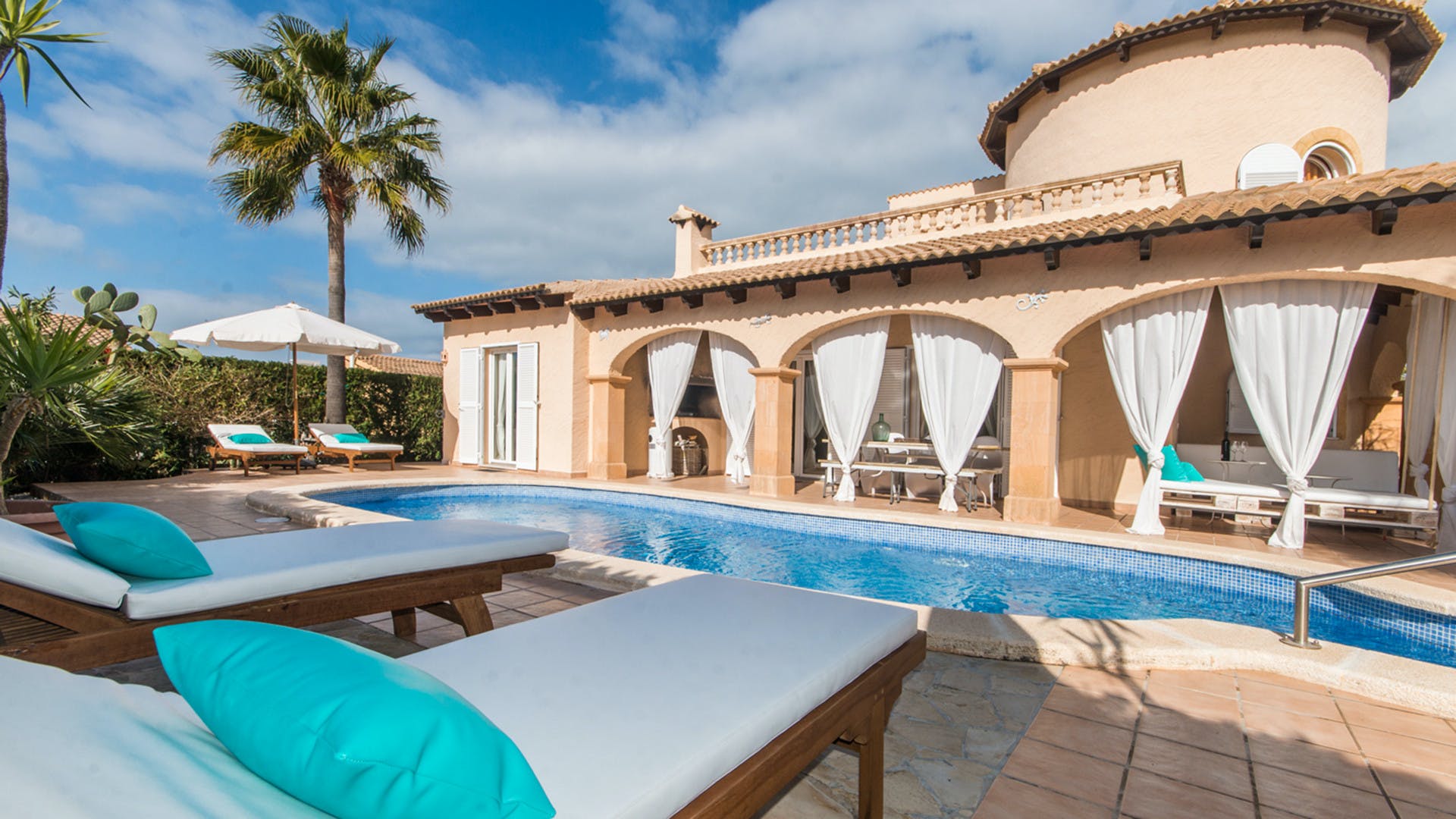 Villa Alborada Son Bauló Can Picafort: 3-Bedroom Apartment with Seaview and Pool, Can Picafort