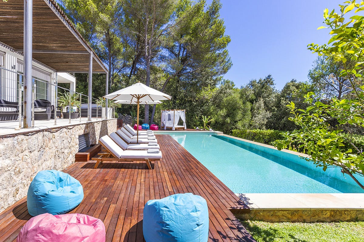 Villa Alborada Llubí Raiguer: Luxury 4-Bedroom Apartment with Seaview and Pool, Raiguer