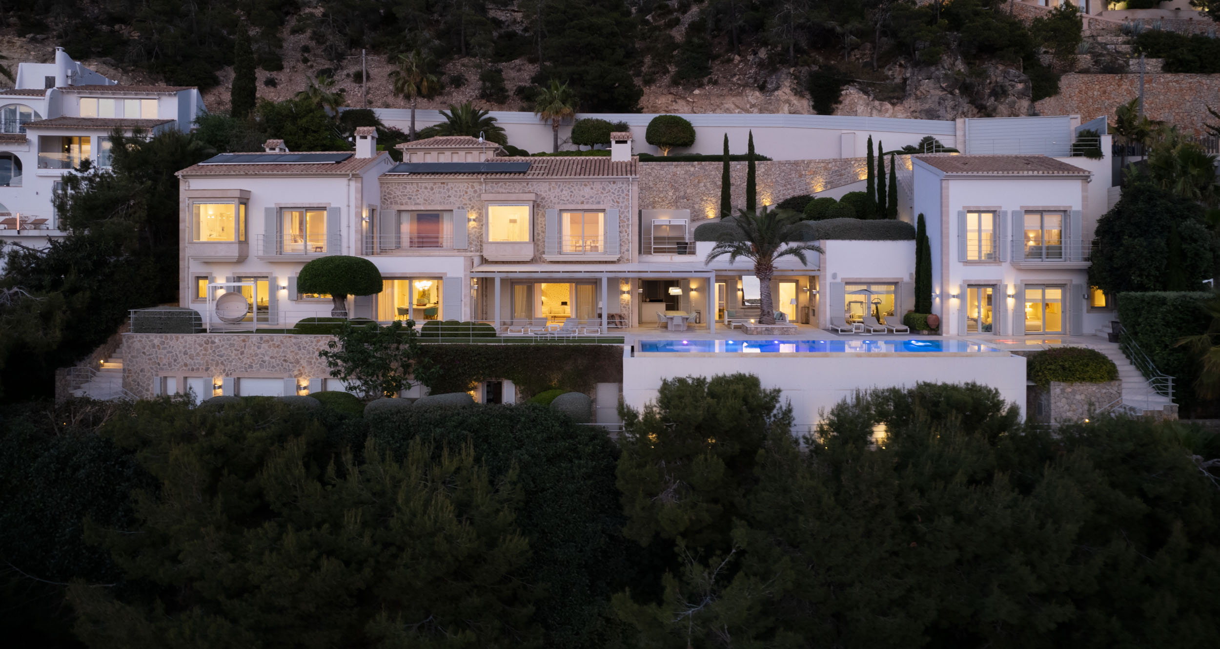 Villa Garbí Bellavista Santa Ponsa: Opulent 6-Bedroom Apartment with Seaviews and Pool, Santa Ponsa