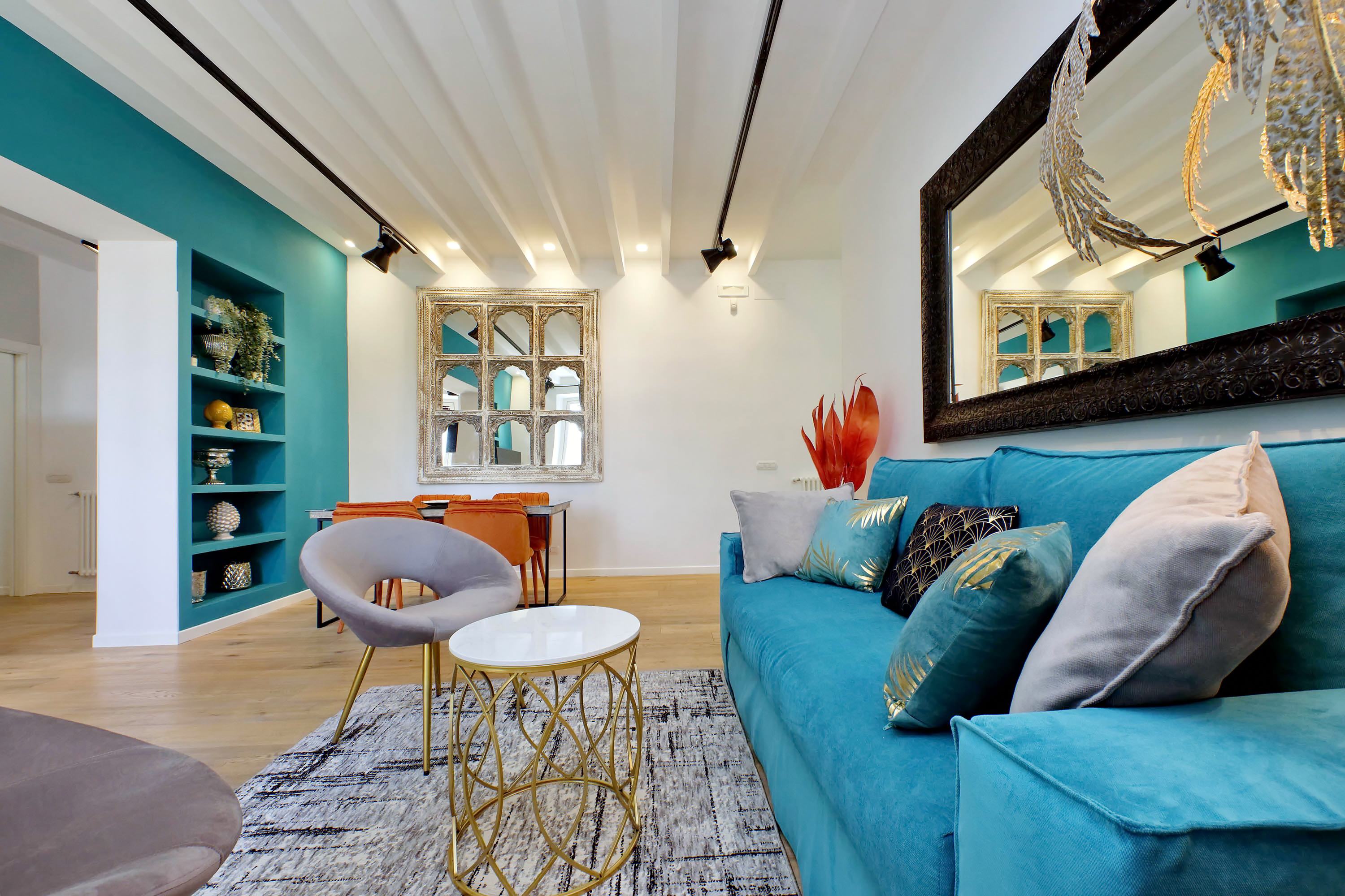Casa Trionfale Prati: Chic 2-Bedroom Apartment with Air Conditioning in Prati, Rome