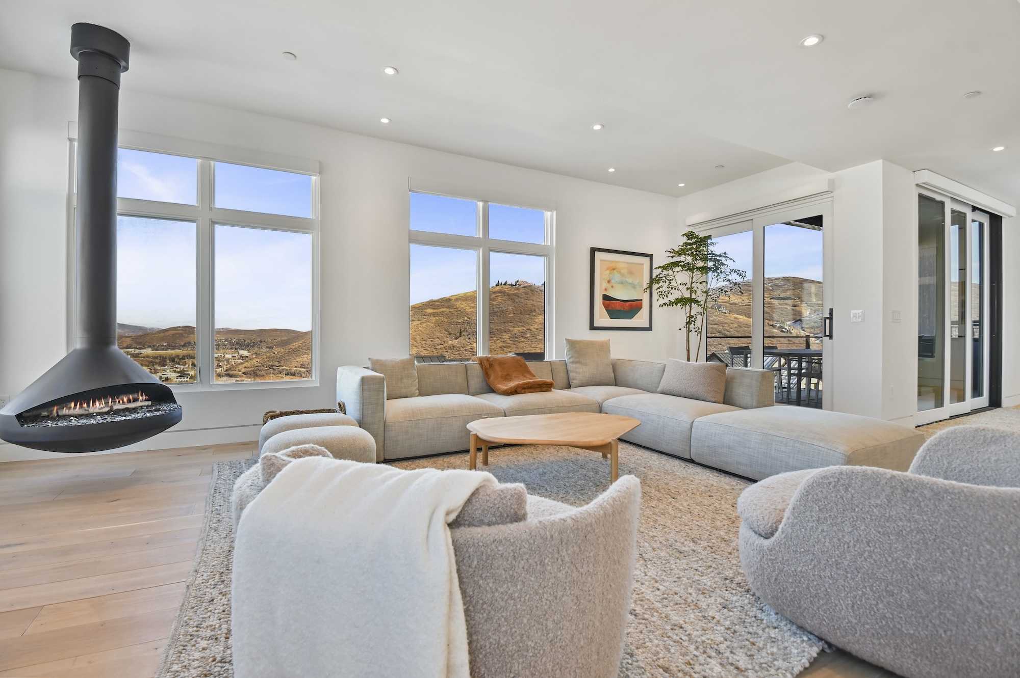 Chalet Bald Eagle Park City: Luxury 5-Bedroom Ski Chalet with Hot Tub, Park City