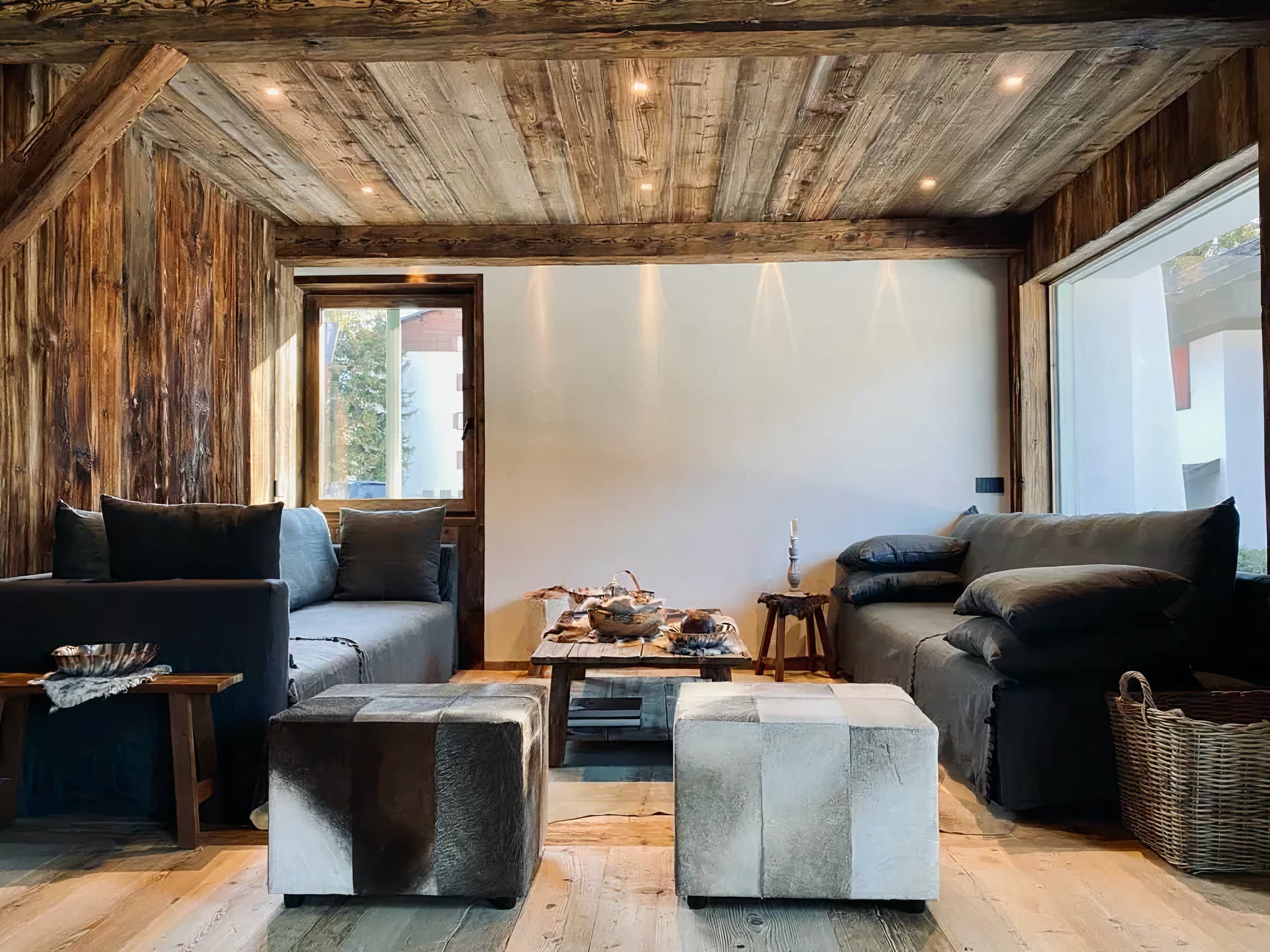 Villa Levante Caorera Belluno Italy: Luxury 2-Bedroom Ski Apartment with Sauna, Belluno