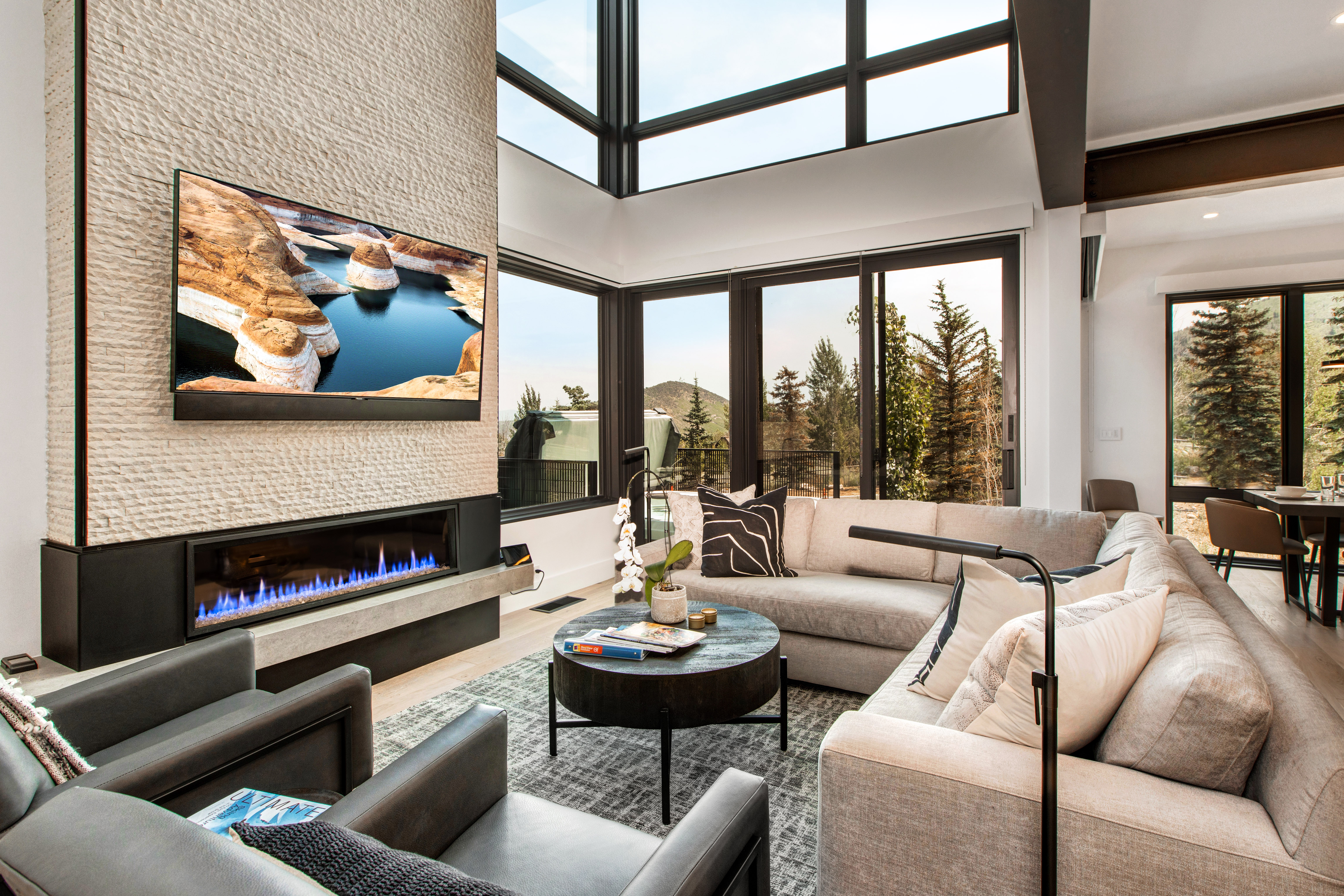 Villa Maestros Quinns Junction Park City: Five-Bedroom Luxury Chalet with Hot Tub, Park City