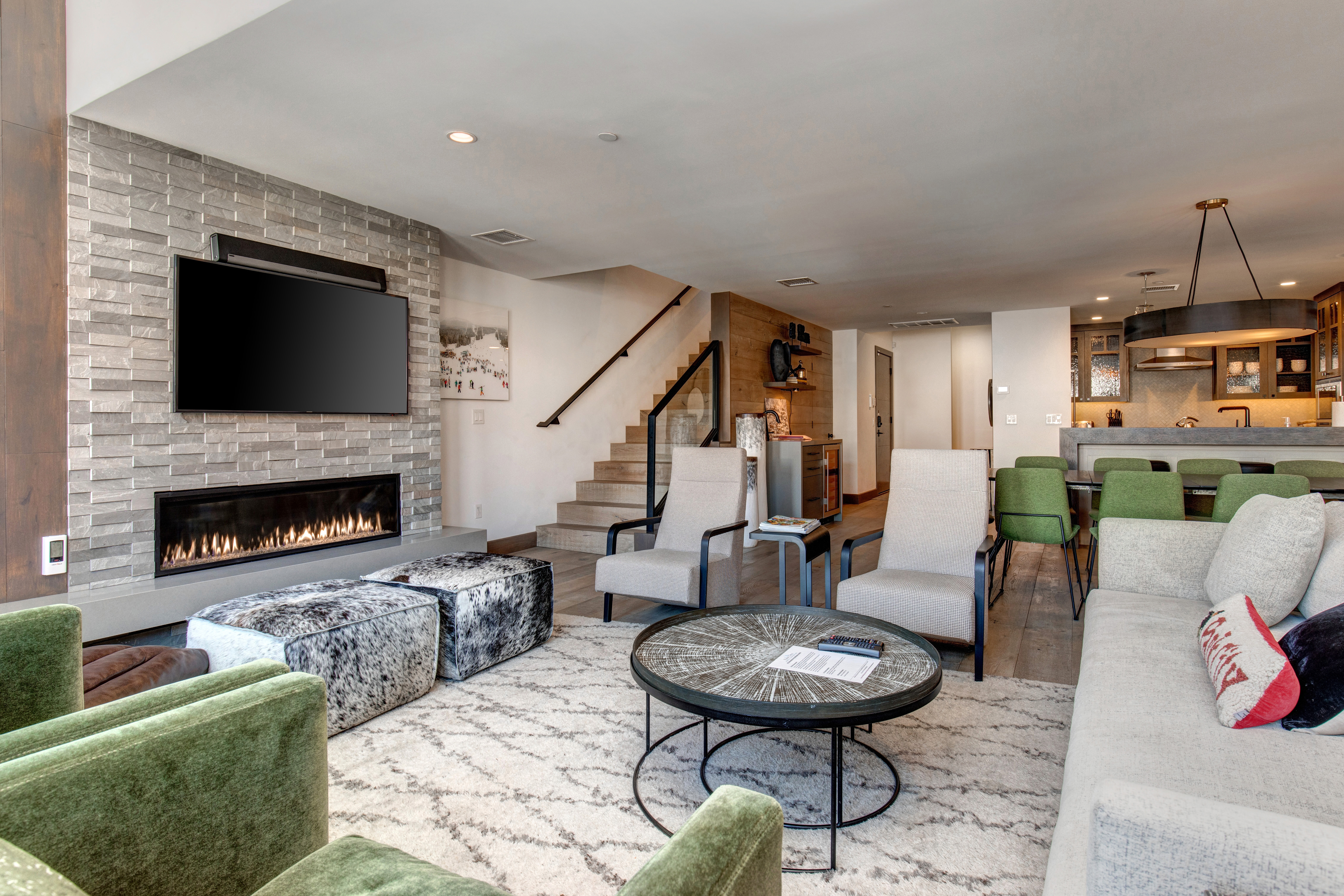 Villa Boreas SilverCreek Park City: 10-Bedroom Luxury Ski Chalet with Hot Tub, Park City
