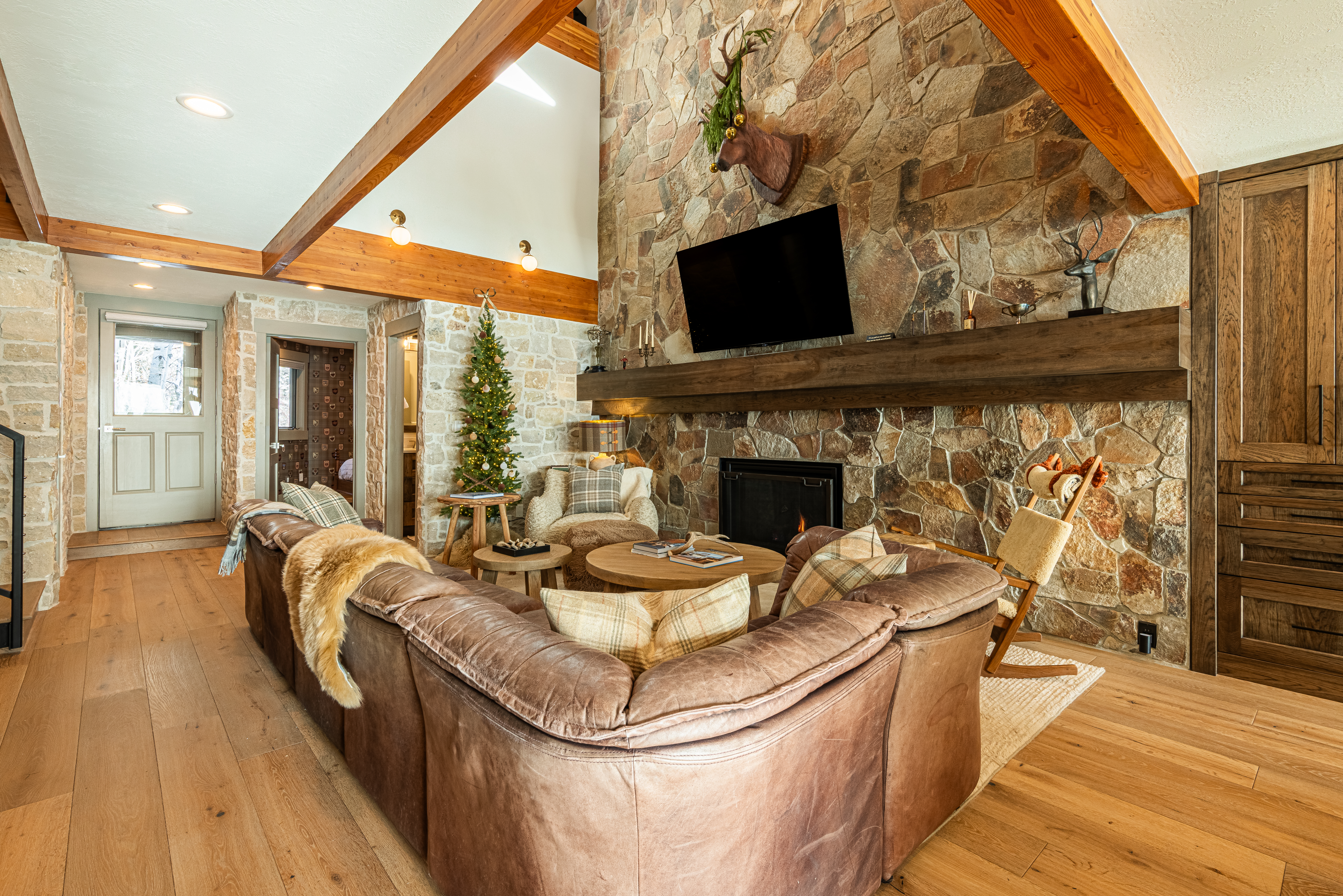 Villa Autan Quinn’s Junction Park City: Luxury 3-Bedroom Chalet with Hot Tub and Sauna, Park City