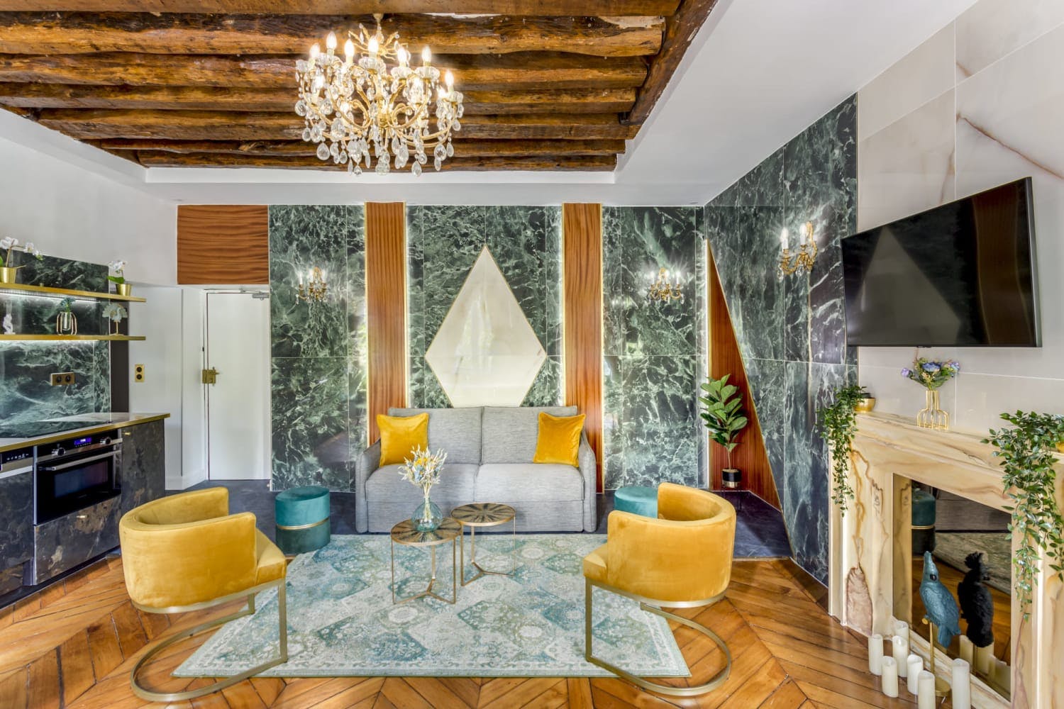 Villa Autan Reuilly Bastille – Bercy: Spacious 3-Bedroom Apartment with Unique Design, Bastille Bercy