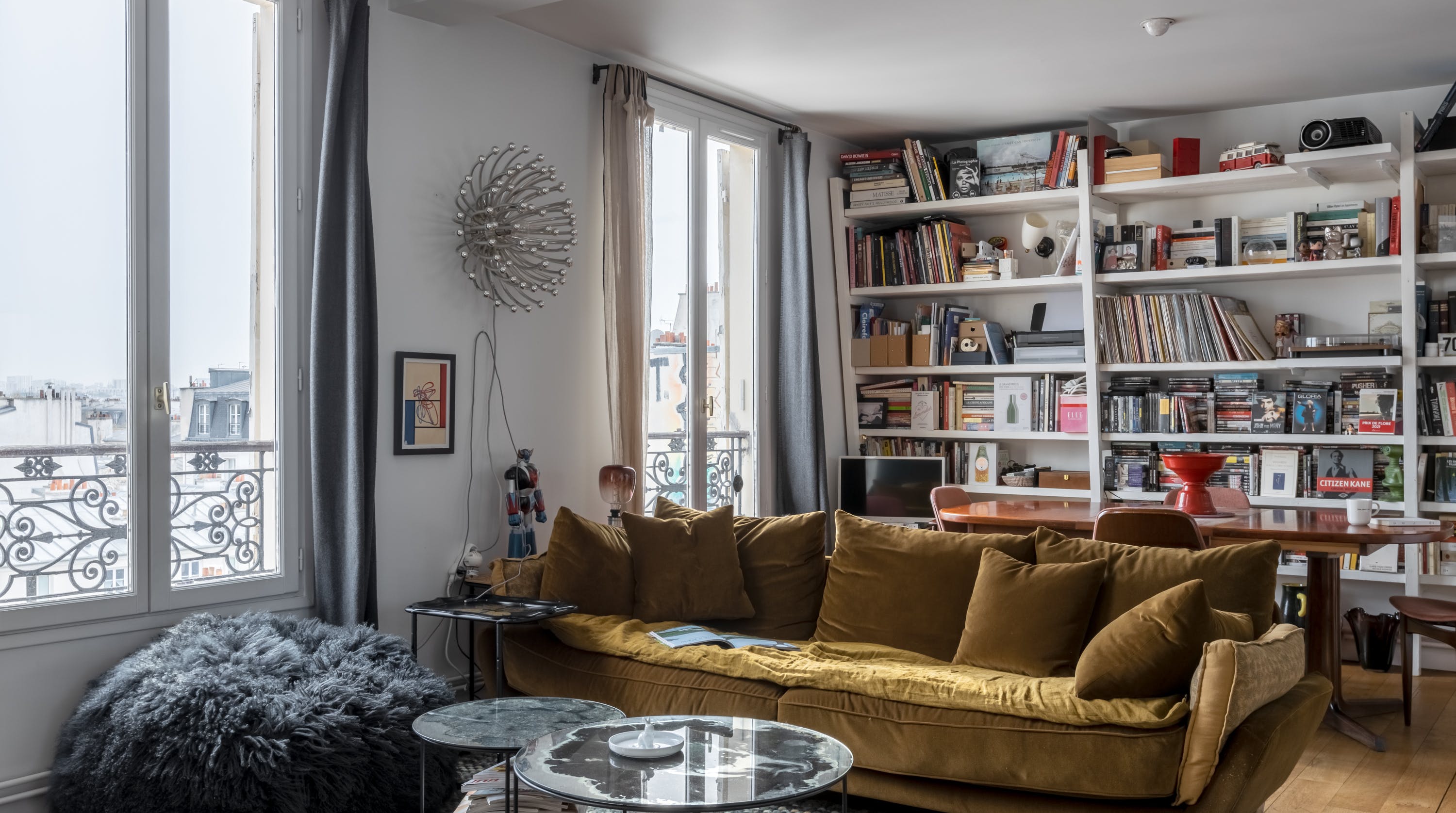 Villa Crépuscule Coteau Montmartre Sacré-Coeur: Stylish 3-Bedroom Apartment with Sacré-Coeur Views, Montmartre
