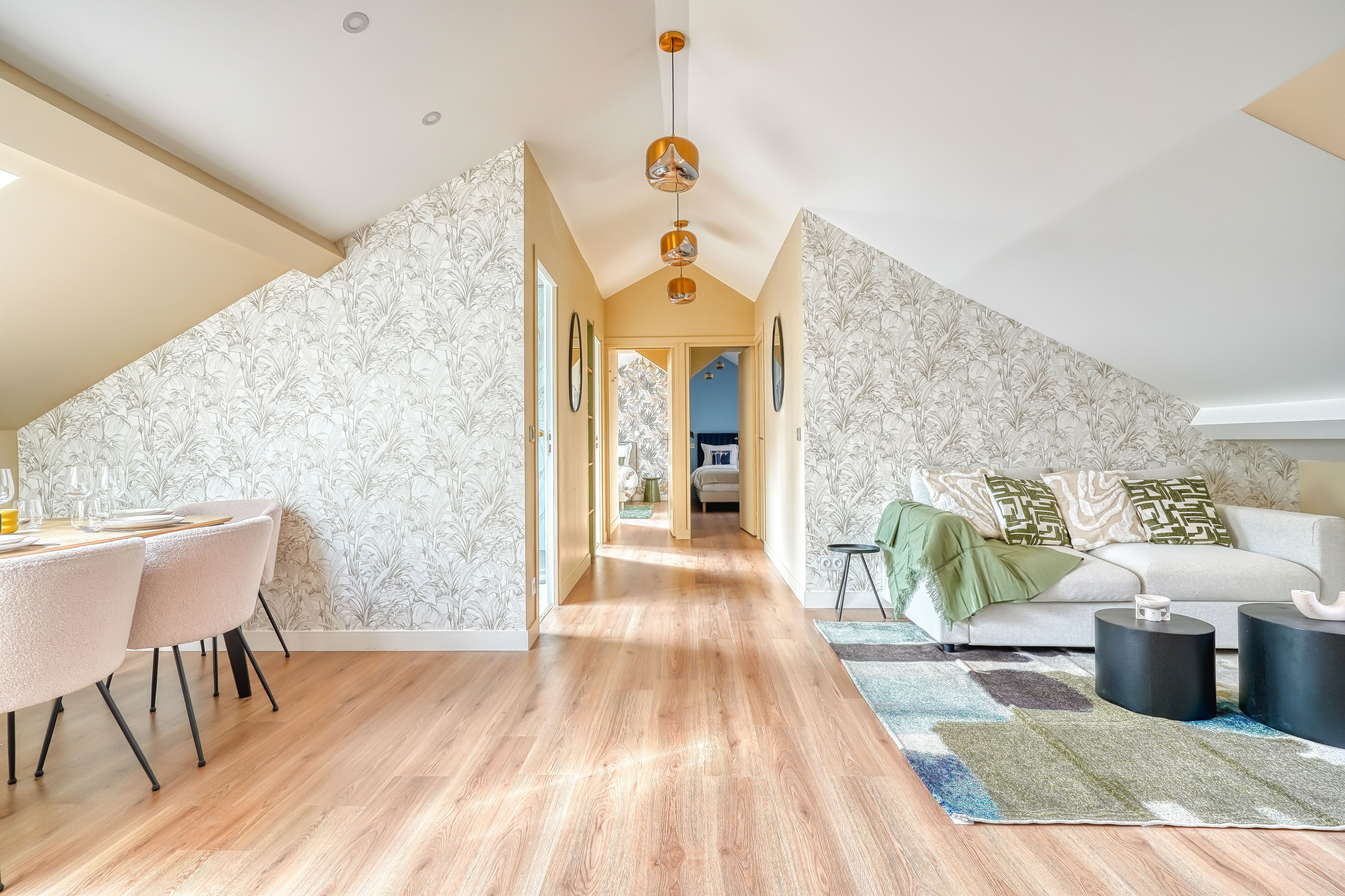 Villa Crépuscule Passy Eiffel Tower-716351: Stylish 3-Bedroom Apartment with Eiffel Tower Views, Paris