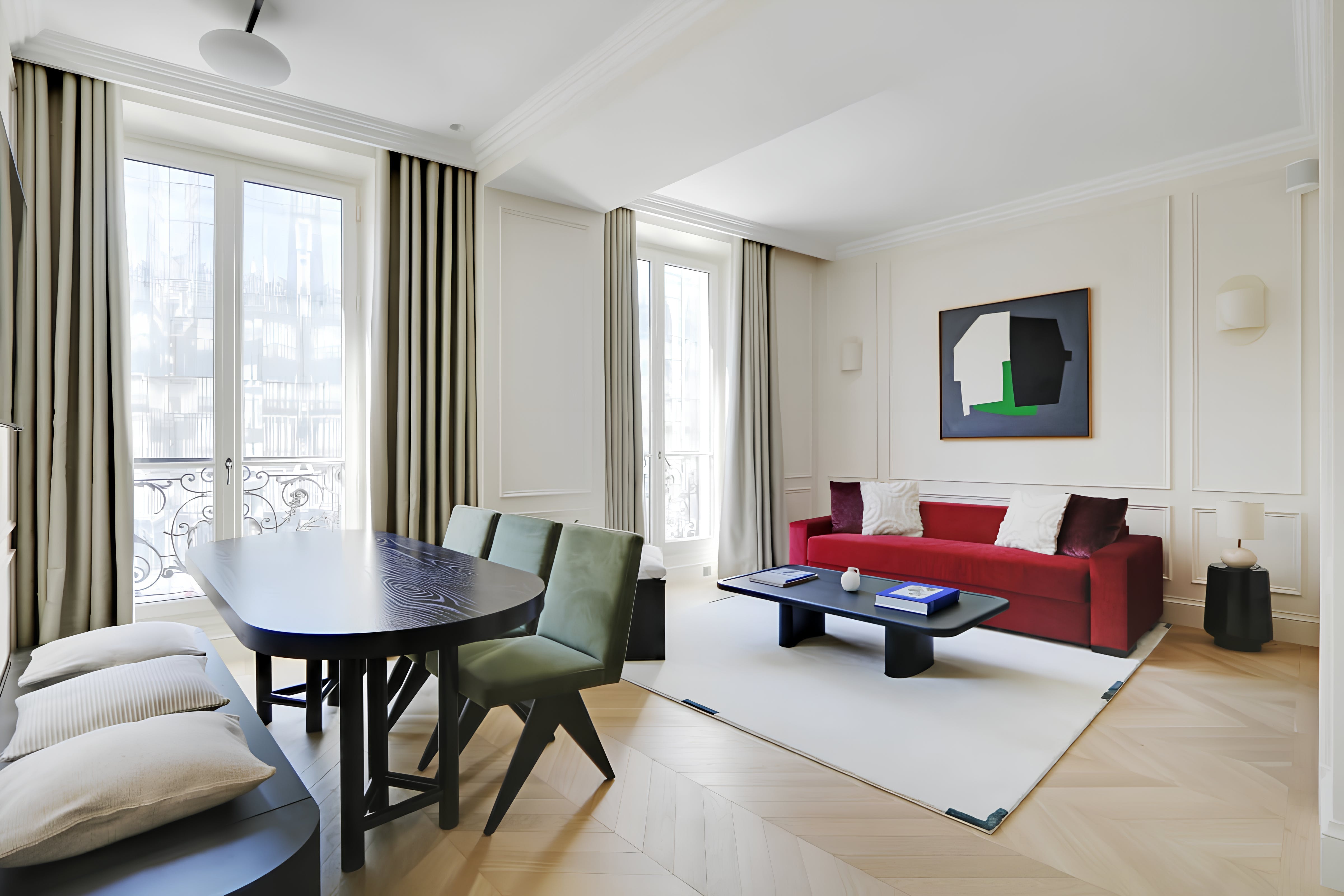 Villa Céladon Richelieu Louvre Palais Royal: Sophisticated 2-Bedroom Apartment near the Louvre, Paris