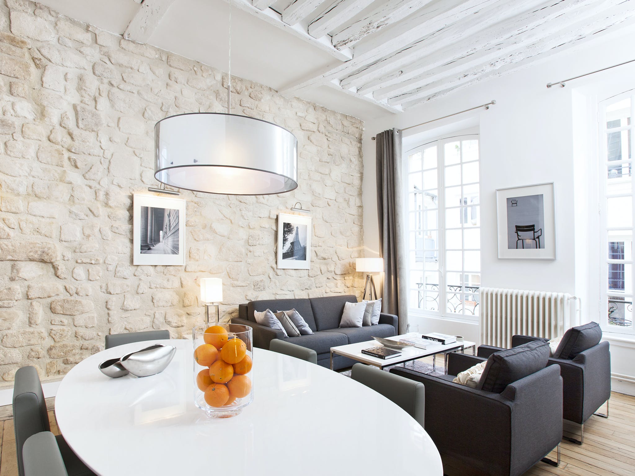 Château Faucon Le Marais: Charming 2-Bedroom Family-Friendly Apartment Rental Le Marais Paris