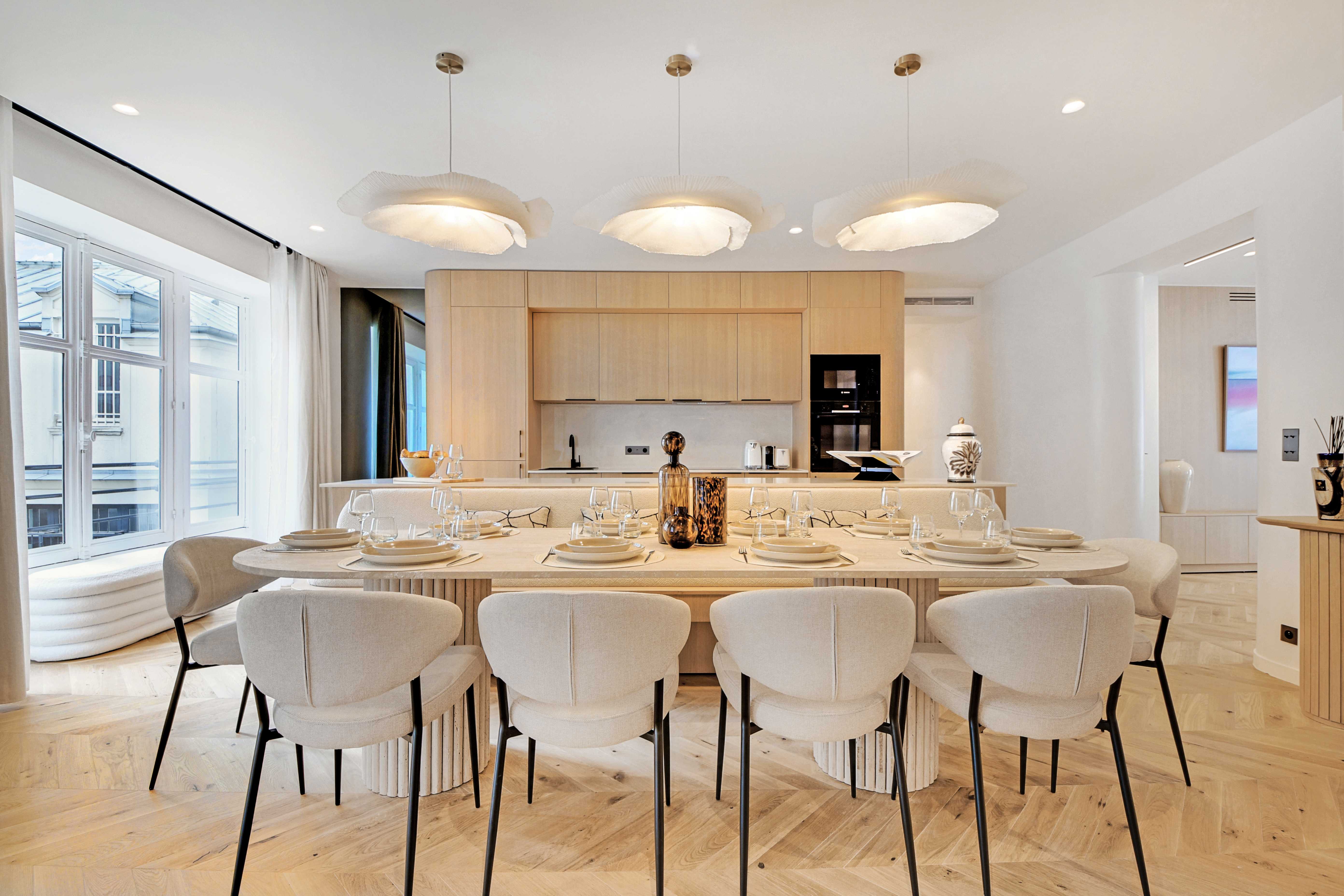 Villa Crépuscule Poissoniers Opéra – Madeleine – Grands Magasins: Spacious 4-Bedroom Villa with Elegant Interiors, Paris
