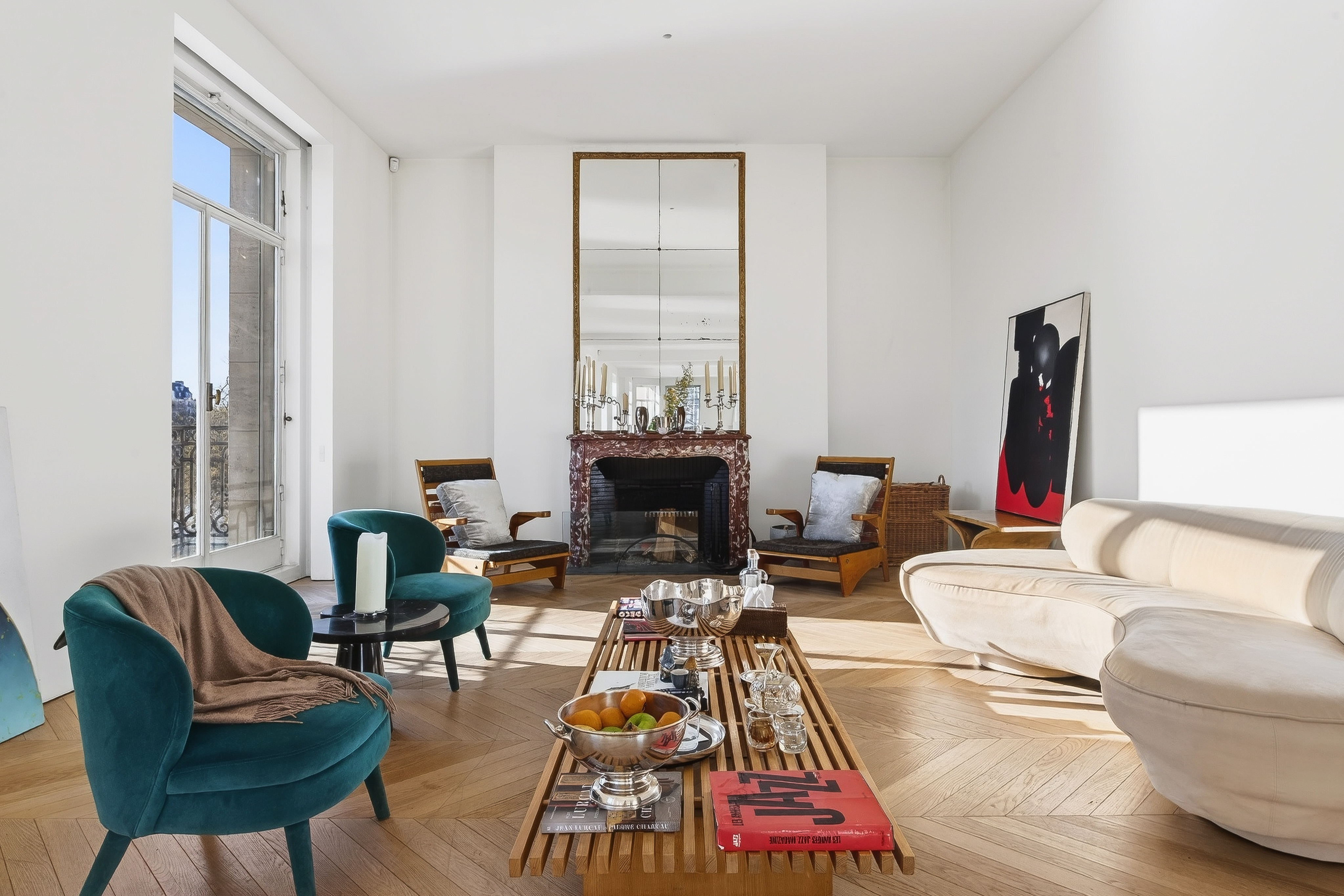 Villa Aurore Maubert Île Saint Louis: Spacious 4-Bedroom Apartment with Seine Views, Île Saint Louis