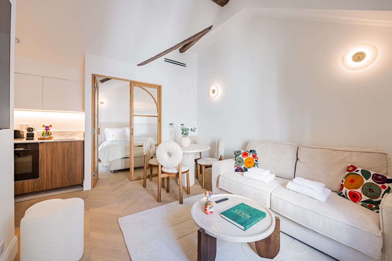 Château Mabillon Saint Germain: Chic 1-Bedroom Apartment with Air Conditioning in Saint Germain des Prés, Paris
