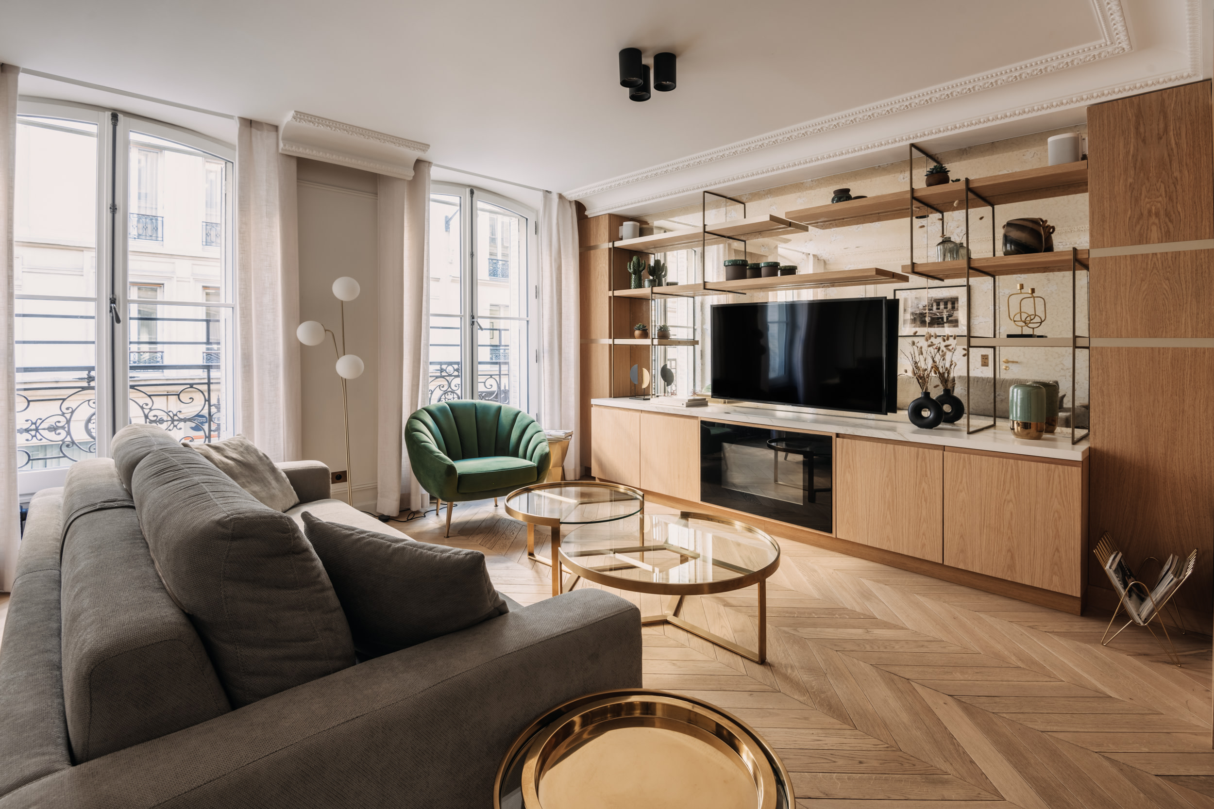 Villa Safran Saint-André Île de la Cité: Luxury 2-Bedroom Apartment with Elegant Interiors, Île de la Cité
