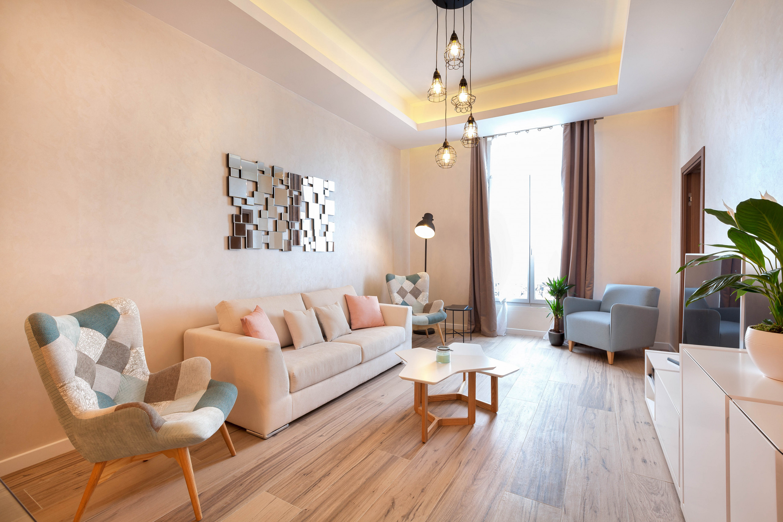 Villa Aurore Siagne Cannes-777680: Spacious 4-Bedroom Apartment with Hot Tub and Sea Views, Cannes