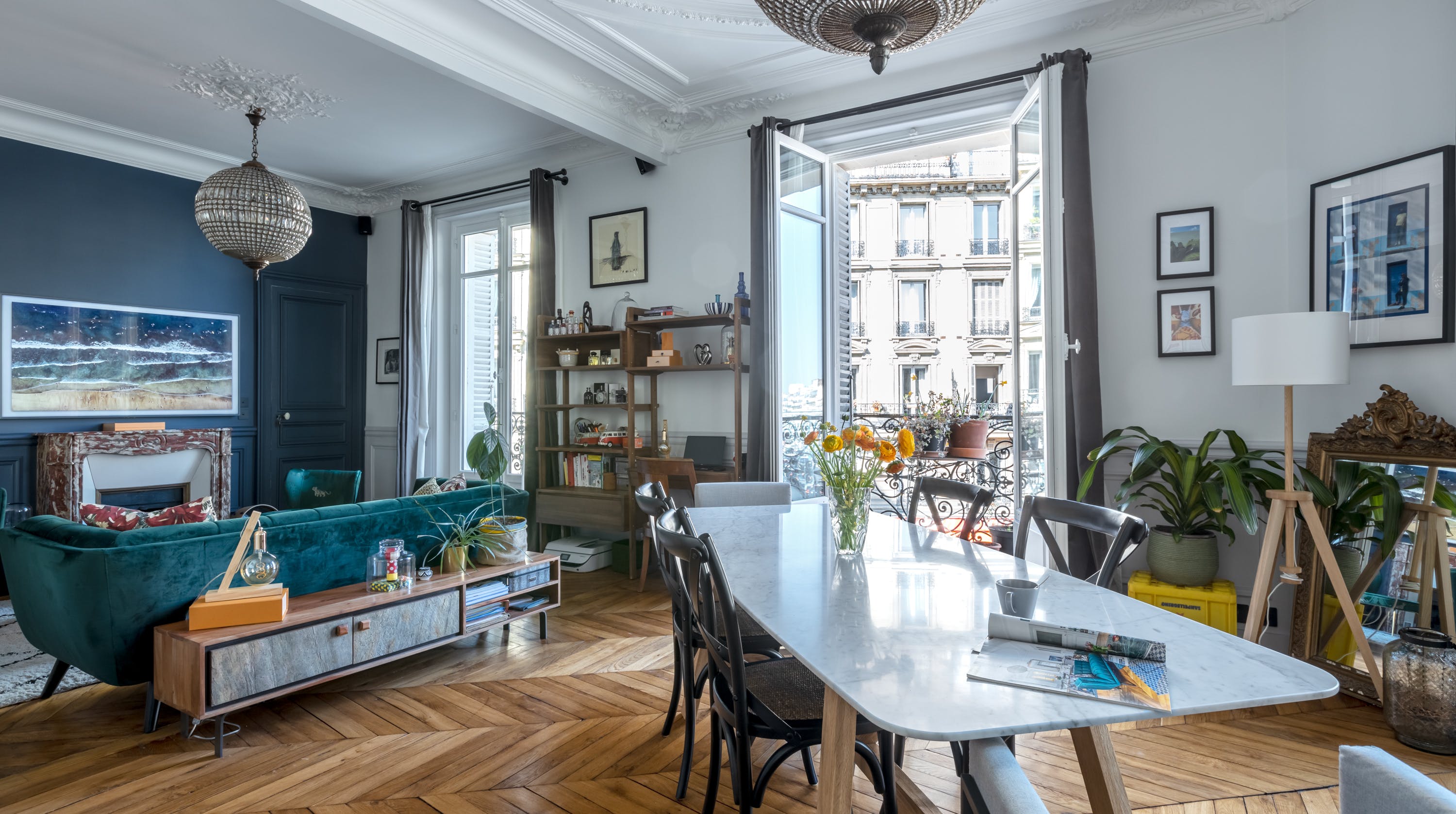 Villa Crépuscule Louis Blanc Canal Saint Martin – Oberkampf: Elegant 3-Bedroom Apartment with Historical Charm, Canal Saint Martin – Oberkampf