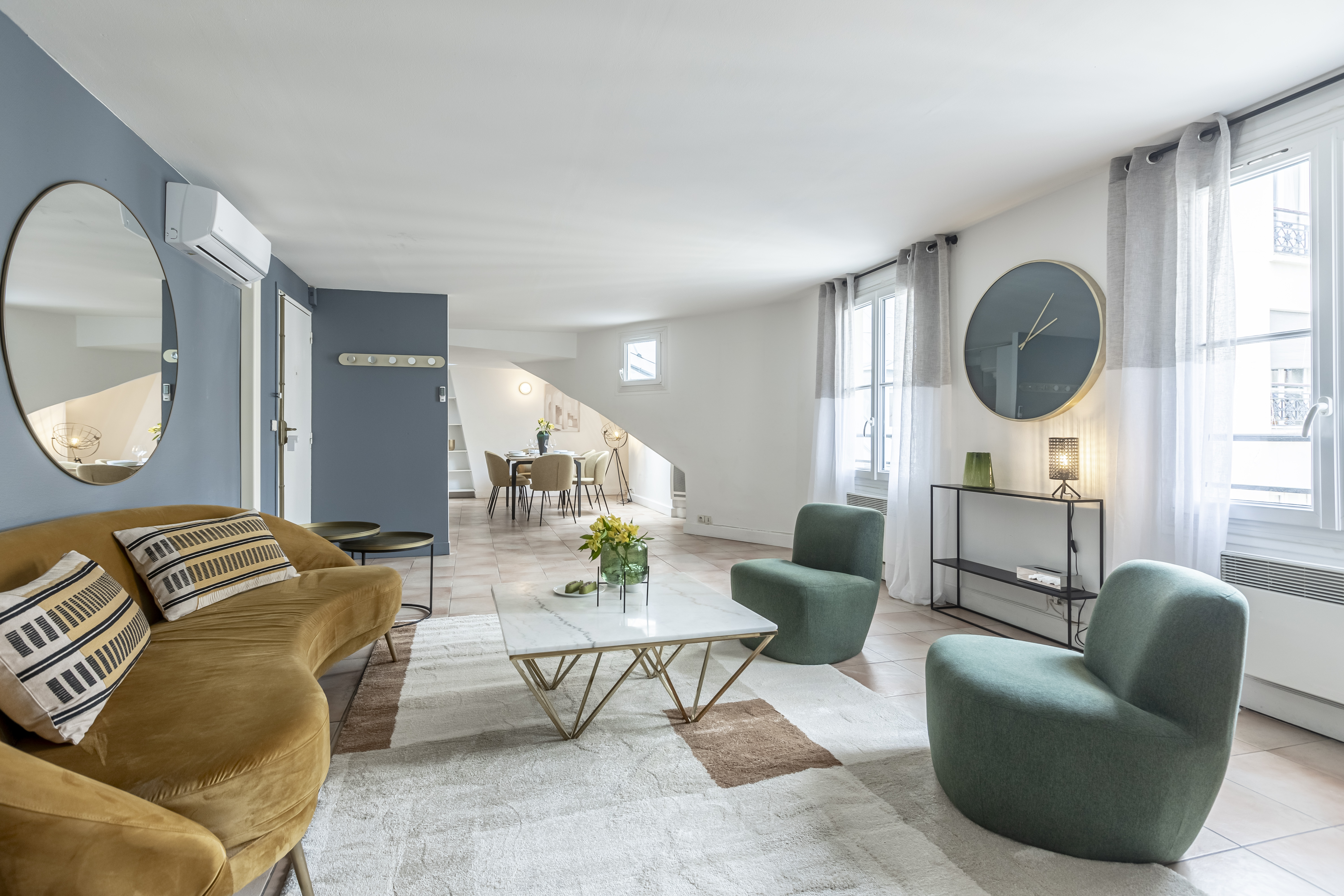 Villa Safran Bonne Nouvelle Grands Boulevards-770386: Elegant 2-Bedroom Apartment with Historic Charm, Paris