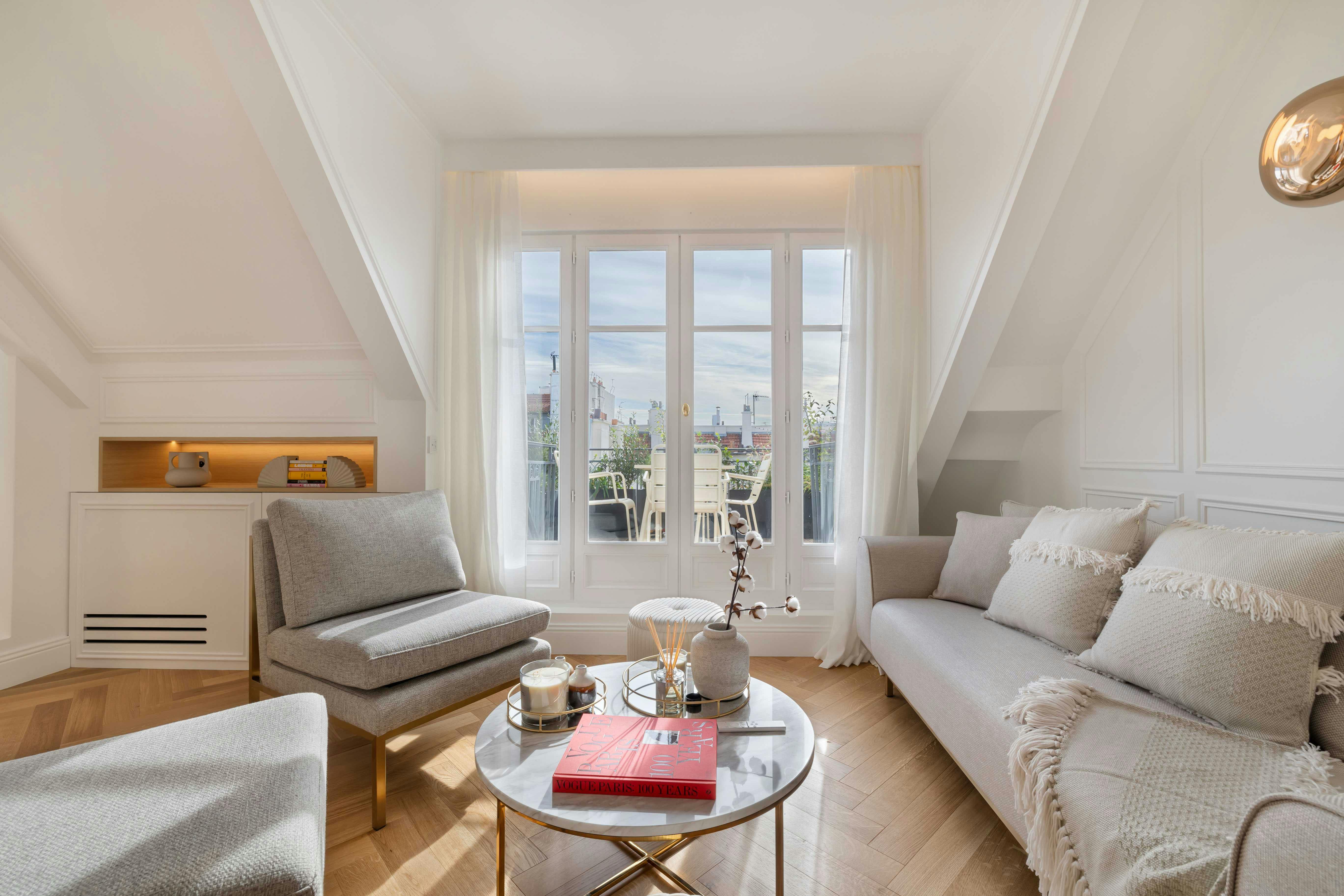Villa Safran Réaumur Montorgueil – Les Halles: Luxury 2-Bedroom Apartment with Private Balconies, Montorgueil – Les Halles, Paris