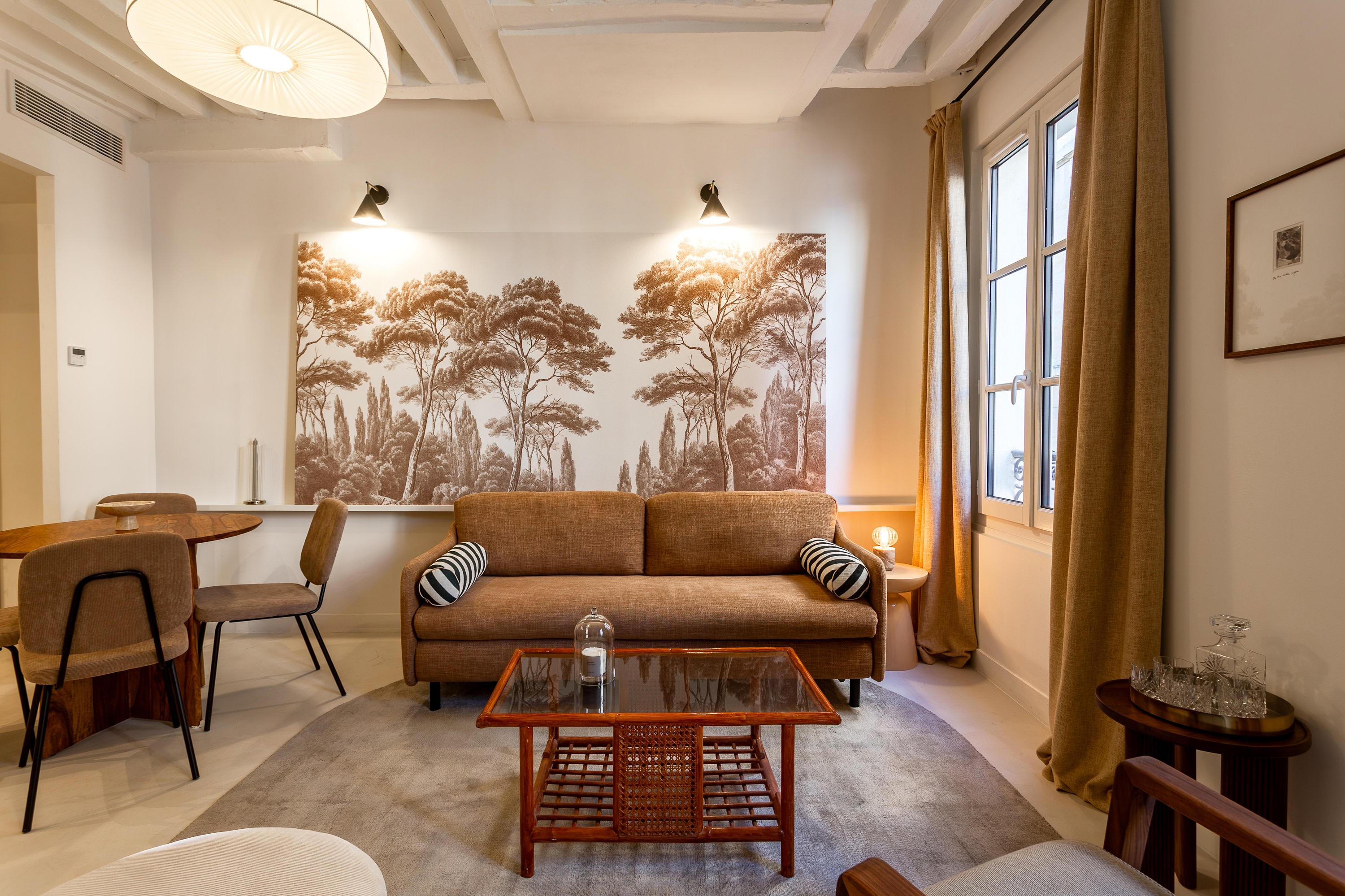 Villa Crépuscule Enclos Montorgueil – Les Halles: 1-Bedroom Luxury Apartment with Family-Friendly Features, Paris