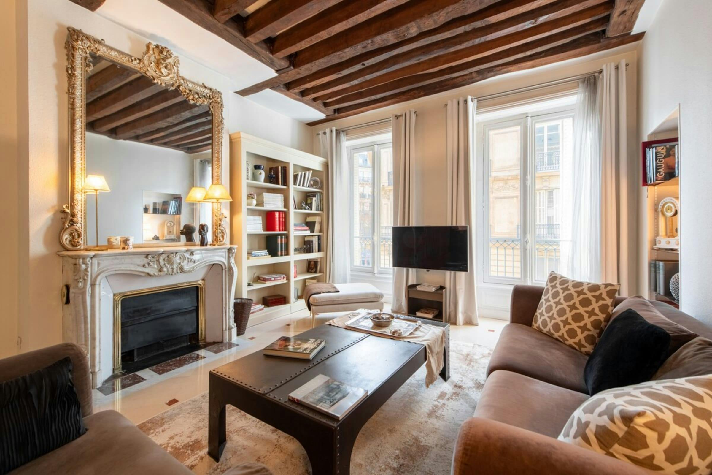 Villa Aube Mabillon Saint Germain des Prés – Odéon-759824: Elegant 3-Bedroom Luxury Townhouse in Saint Germain des Prés, Paris