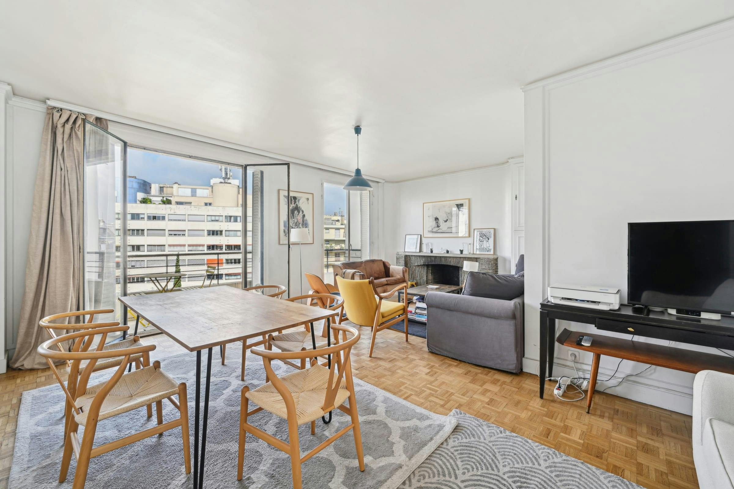 Villa Crépuscule Passy Trocadéro-841800: Charming 2-Bedroom Family-Friendly Townhouse Rental in Trocadéro, Paris