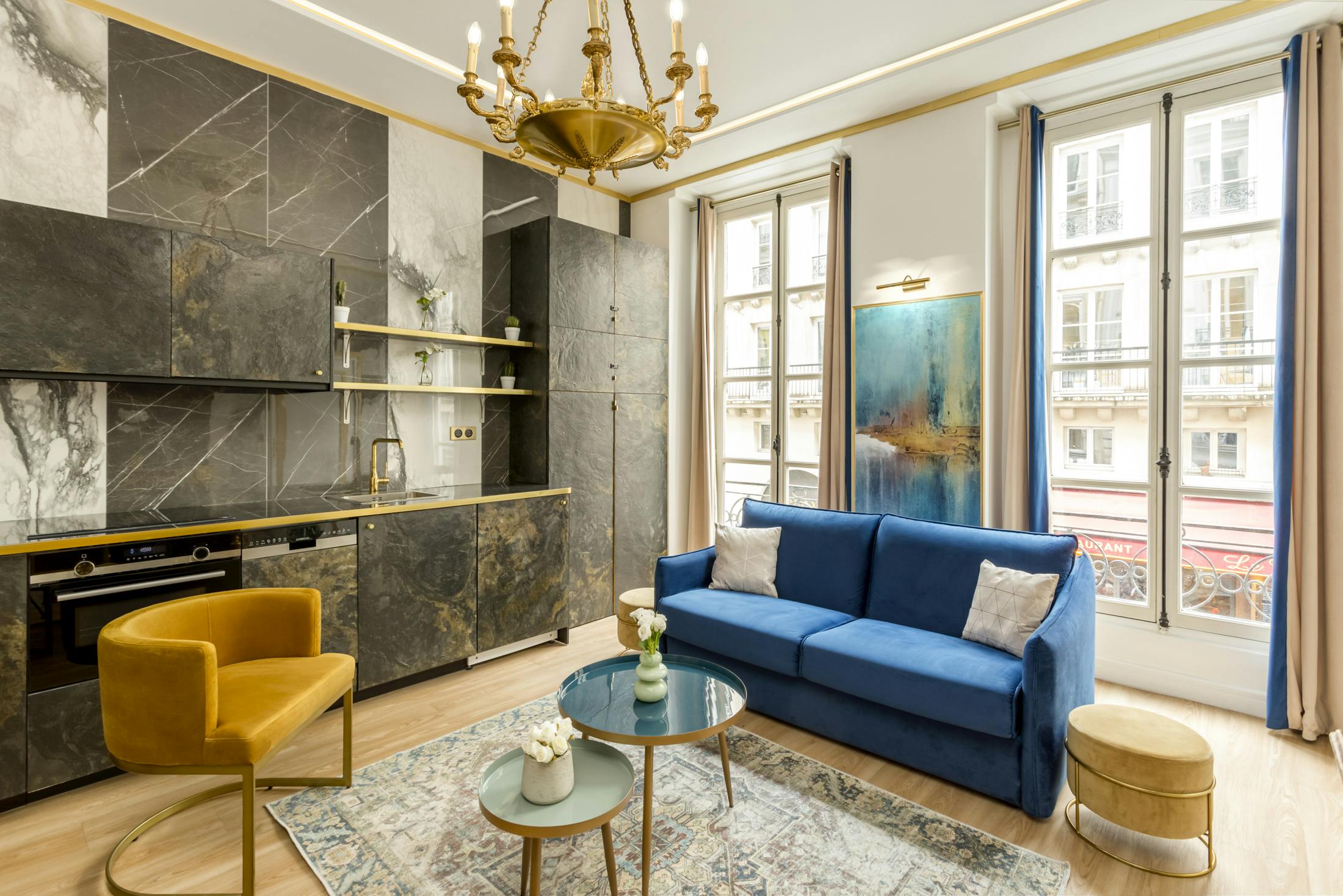 Château Ranelagh Paris: Elegant 3-Bedroom Apartment for Families, Opéra – Madeleine