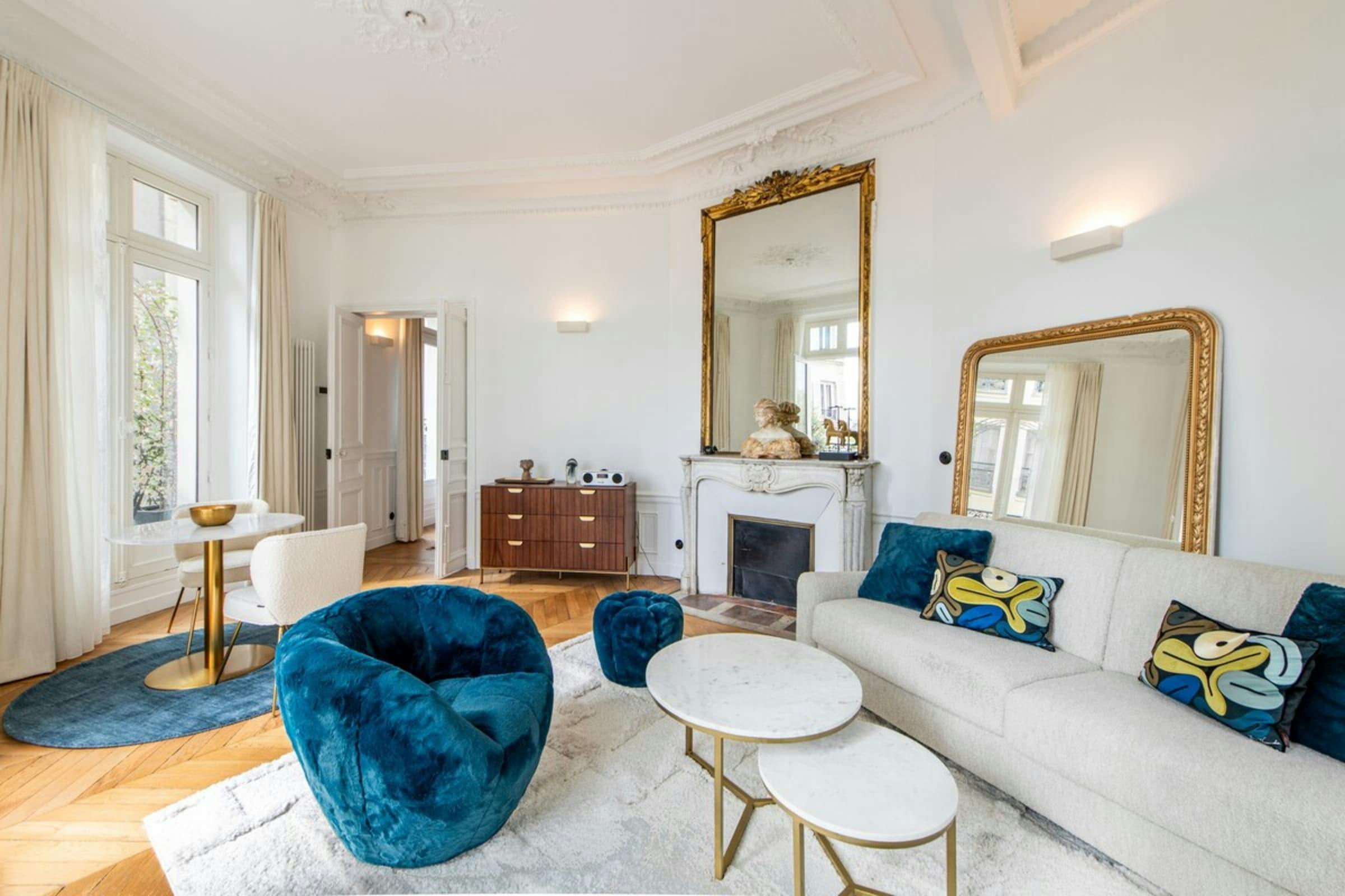 Villa Aube Tiquetonne Montorgueil – Les Halles: Elegant 2-Bedroom Apartment with Parisian Charm, Paris Montorgueil