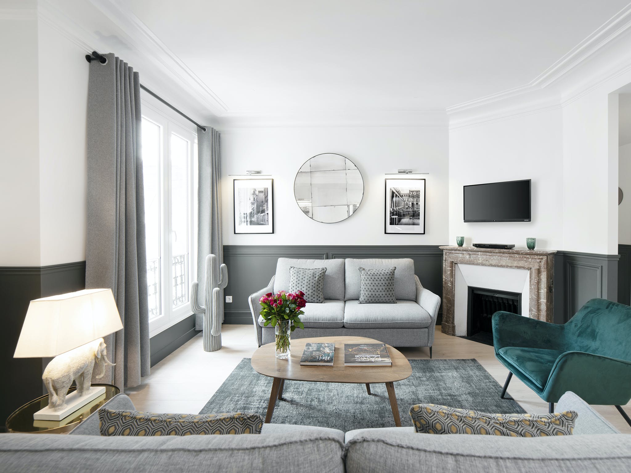 Villa Crépuscule Bonne Nouvelle Grands Boulevards-750250: Elegant 3-Bedroom Luxury Apartment in Grands Boulevards, Paris