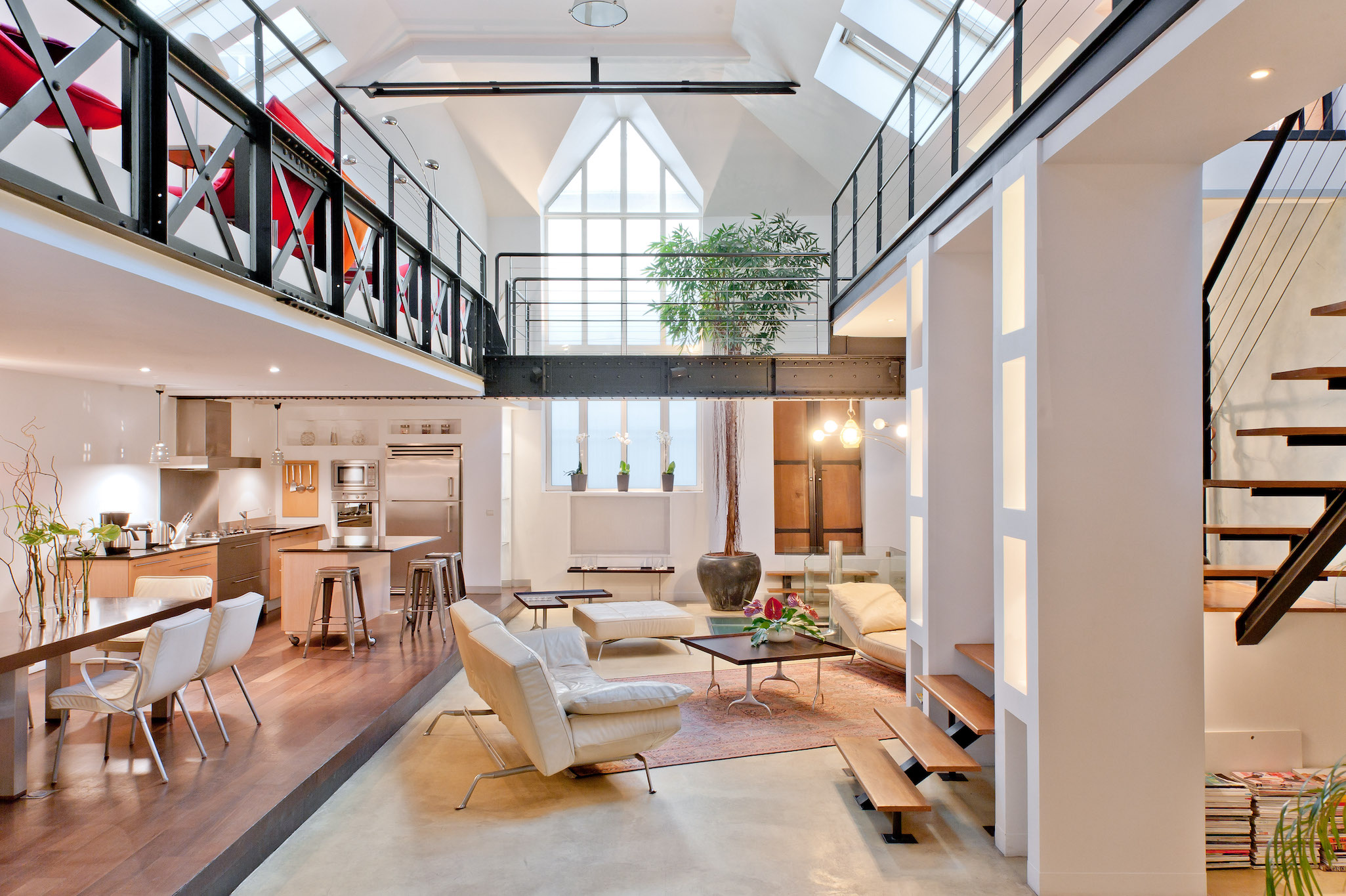 Villa Safran Lescot Montorgueil – Les Halles: Elegant 3-Bedroom Loft with Sauna in Montorgueil, Paris