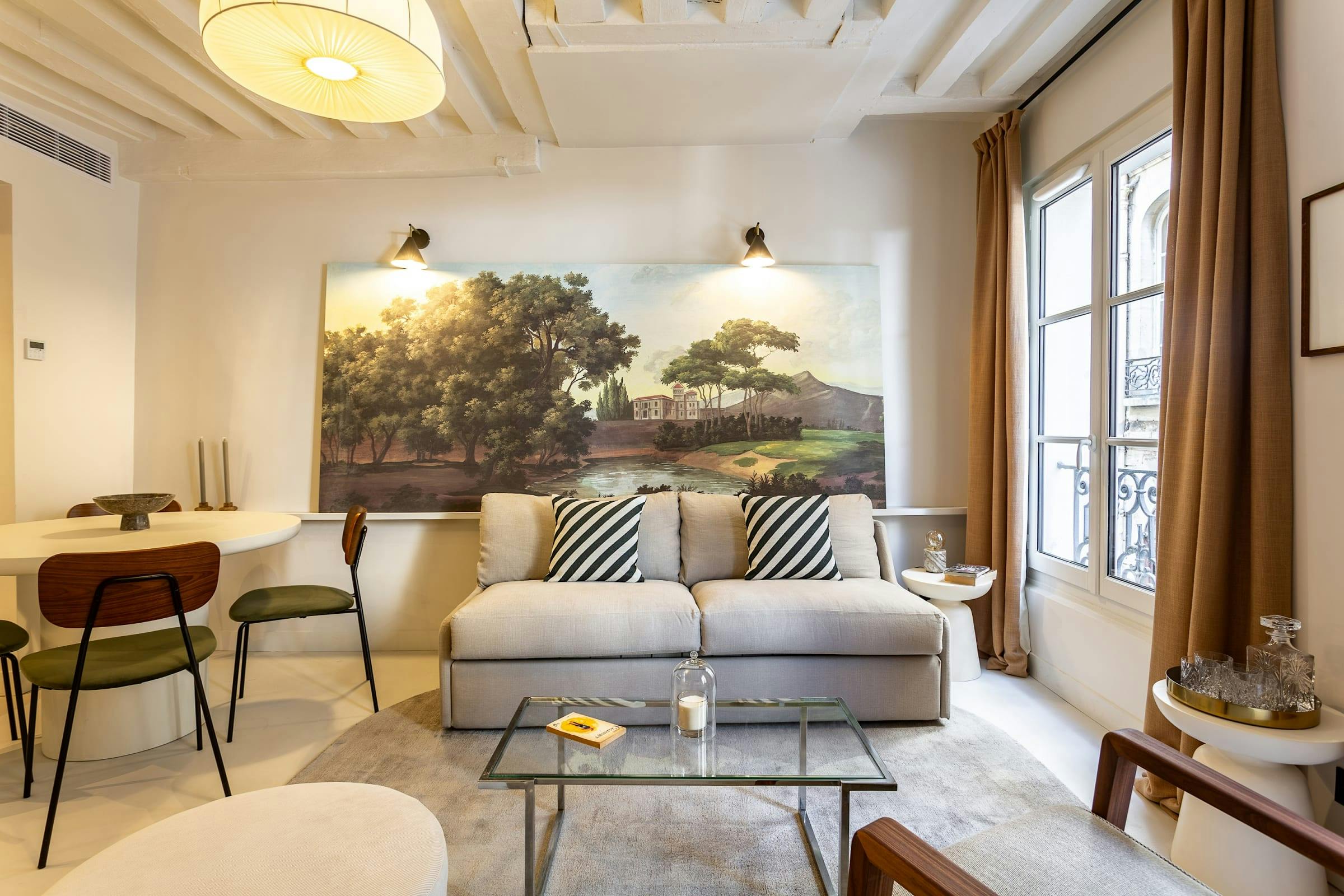 Villa Nacré Grève Montorgueil – Les Halles: Chic 1-Bedroom Apartment with Air-Con in Montorgueil, Paris
