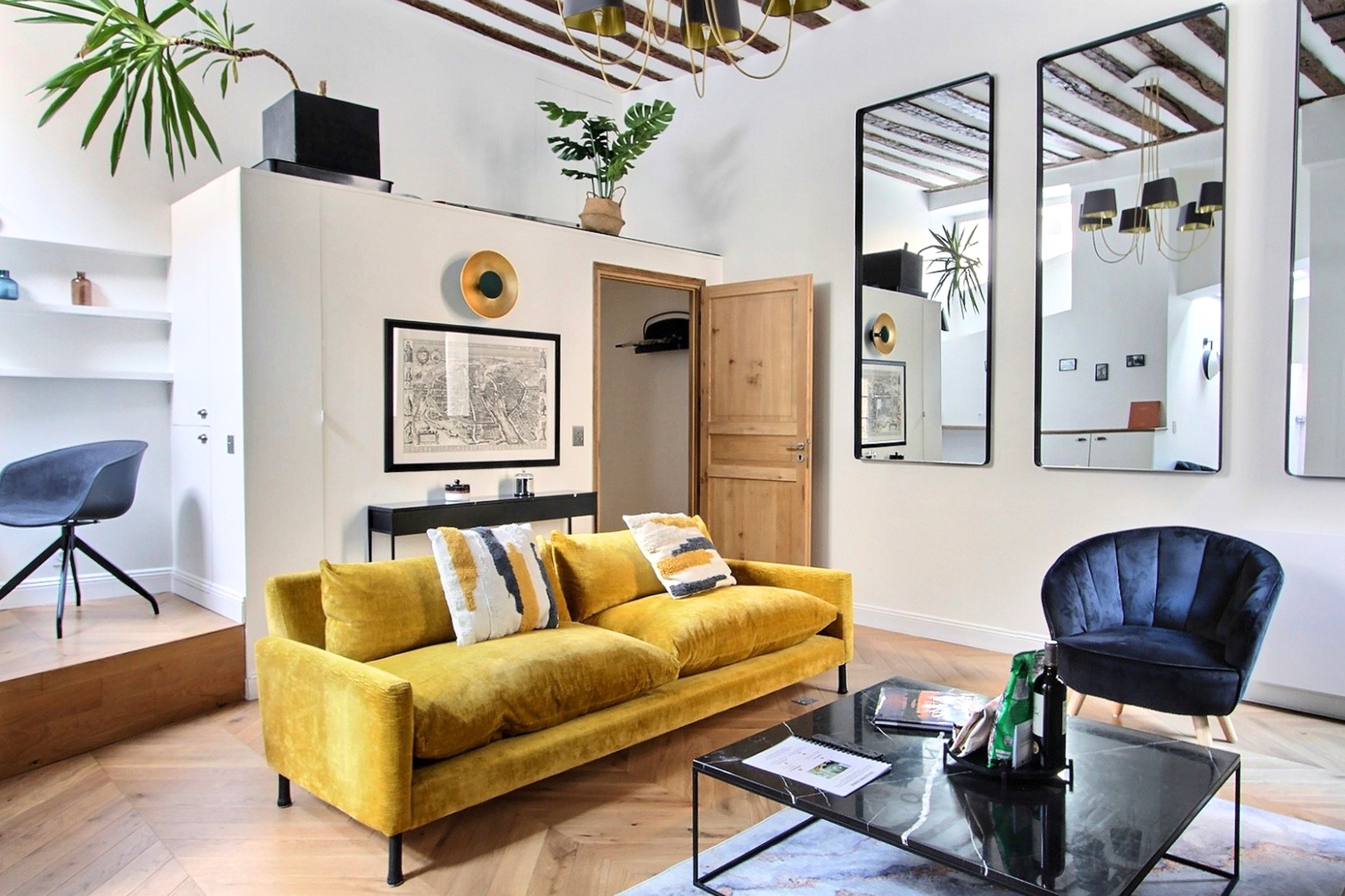 Villa Safran Enfants Le Marais: Charming 2-Bedroom Luxury Apartment Ideal for Families, Le Marais, Paris